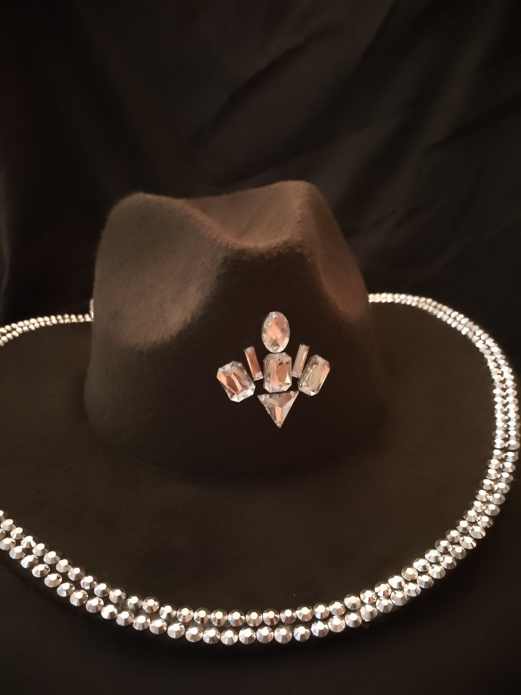 Show Stopper Elite Wide Brim Hat