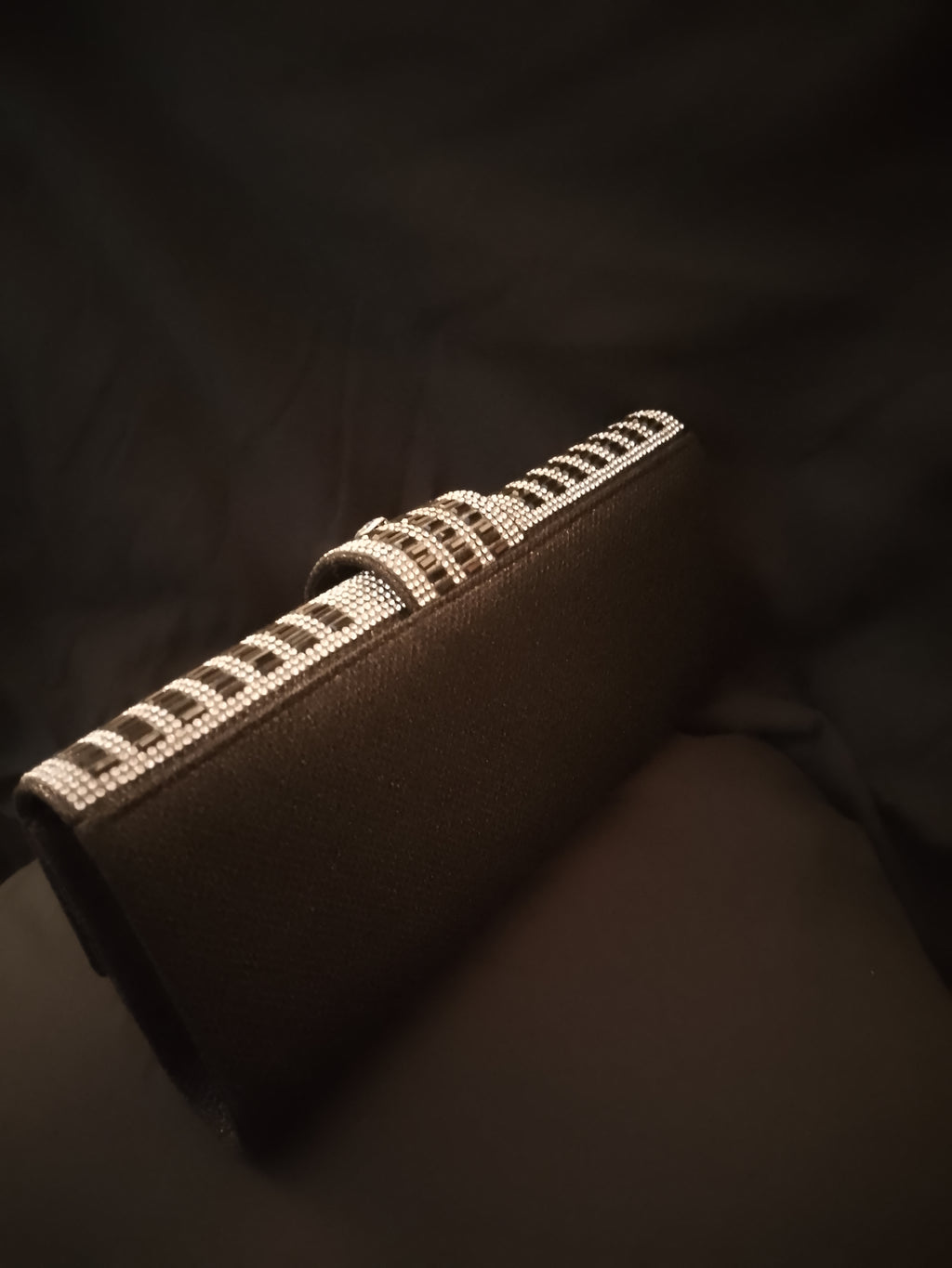 Glided Strut Hand Bag Clutch