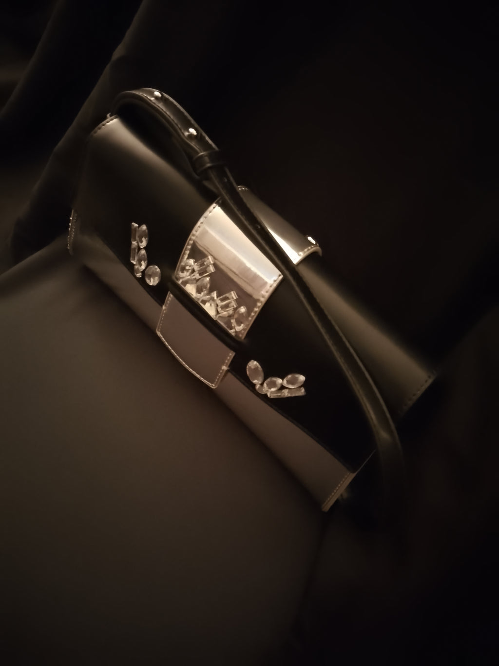 Imperial Black Chrome Platinum Regal Metallic Bag