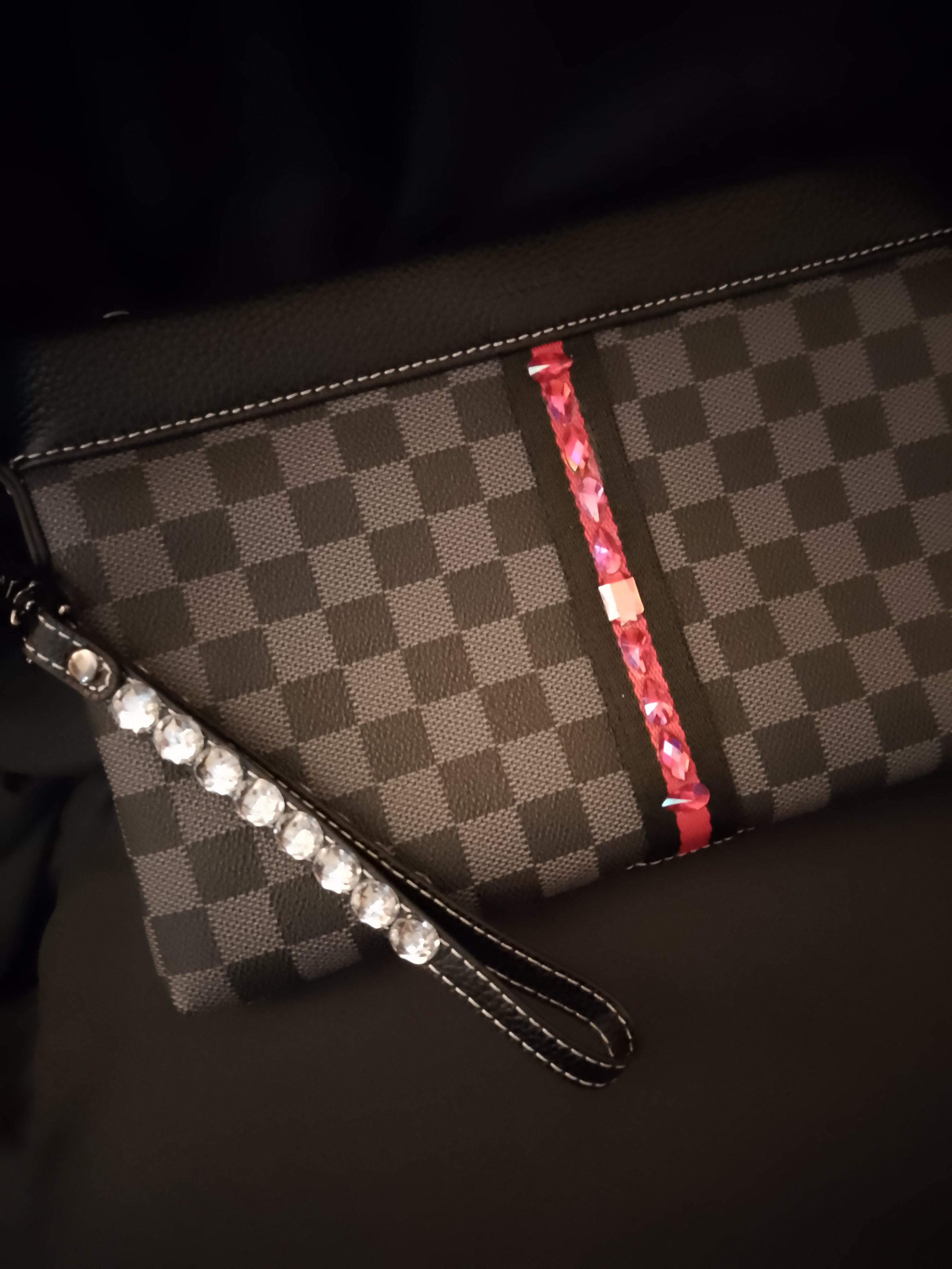 Oxford Cross Cut Grey Crimson Finish Line Clutch Hand Bag Silver Gem Studded Handle