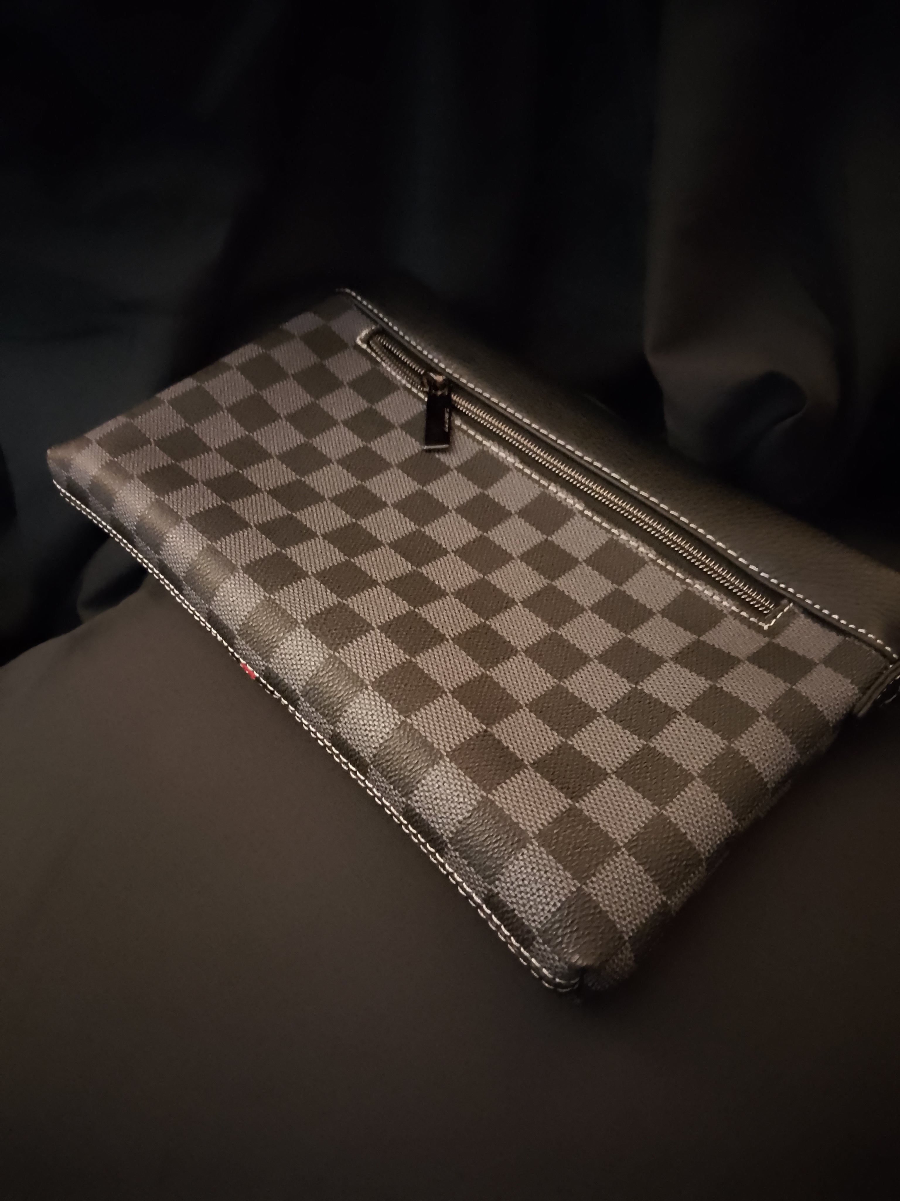 Oxford Cross Cut Grey Crimson Finish Line Clutch Hand Bag Silver Gem Studded Handle