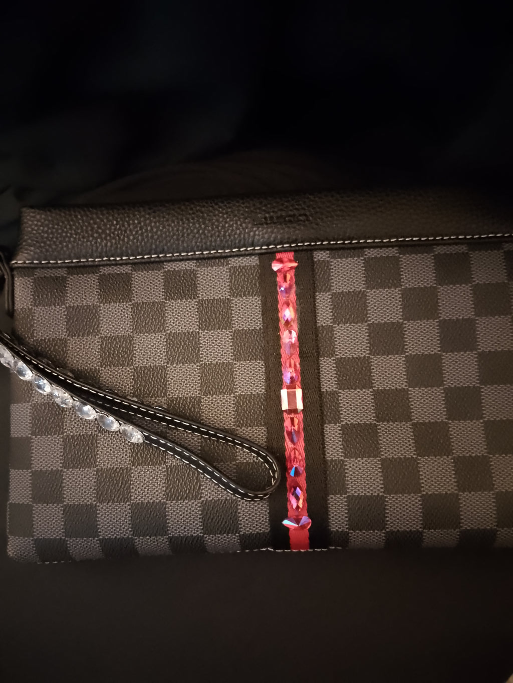 Oxford Cross Cut Grey Crimson Finish Line Clutch Hand Bag Silver Gem Studded Handle