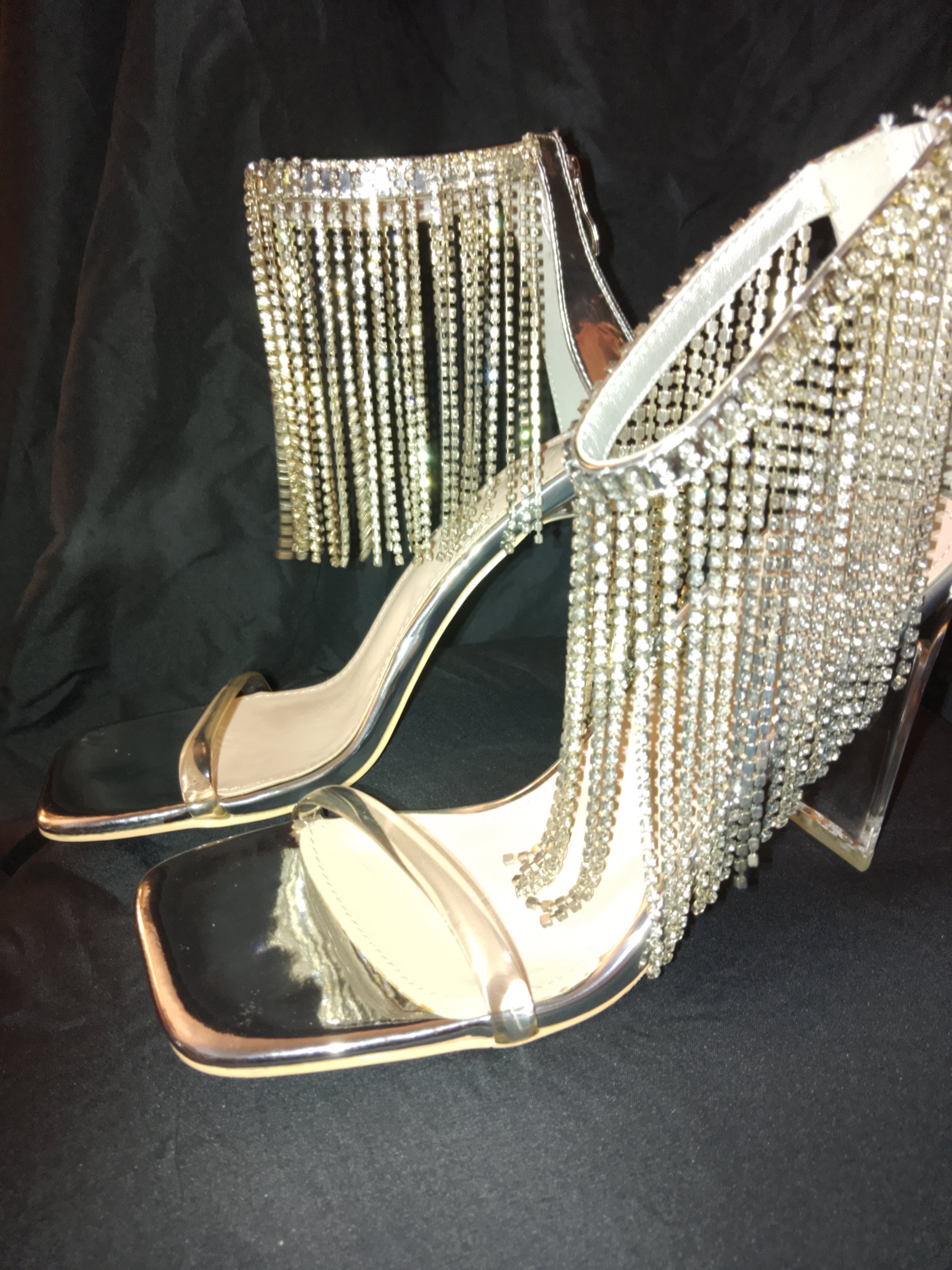 Platinum Sway To The Beat Cascade Tassel Clear Heel Pumps
