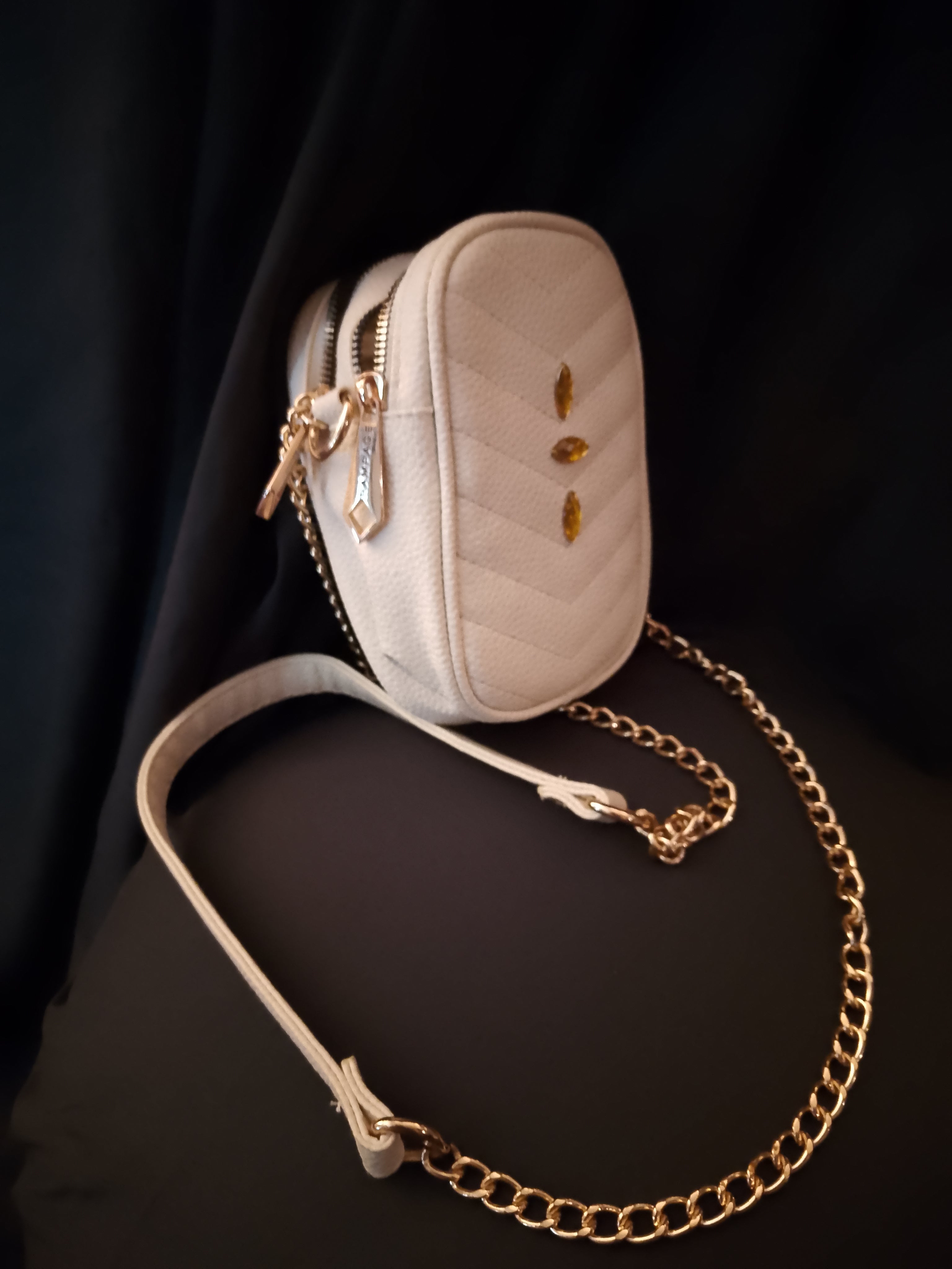 French Vanilla Sweet Ivory Pouch Shoulder Bag