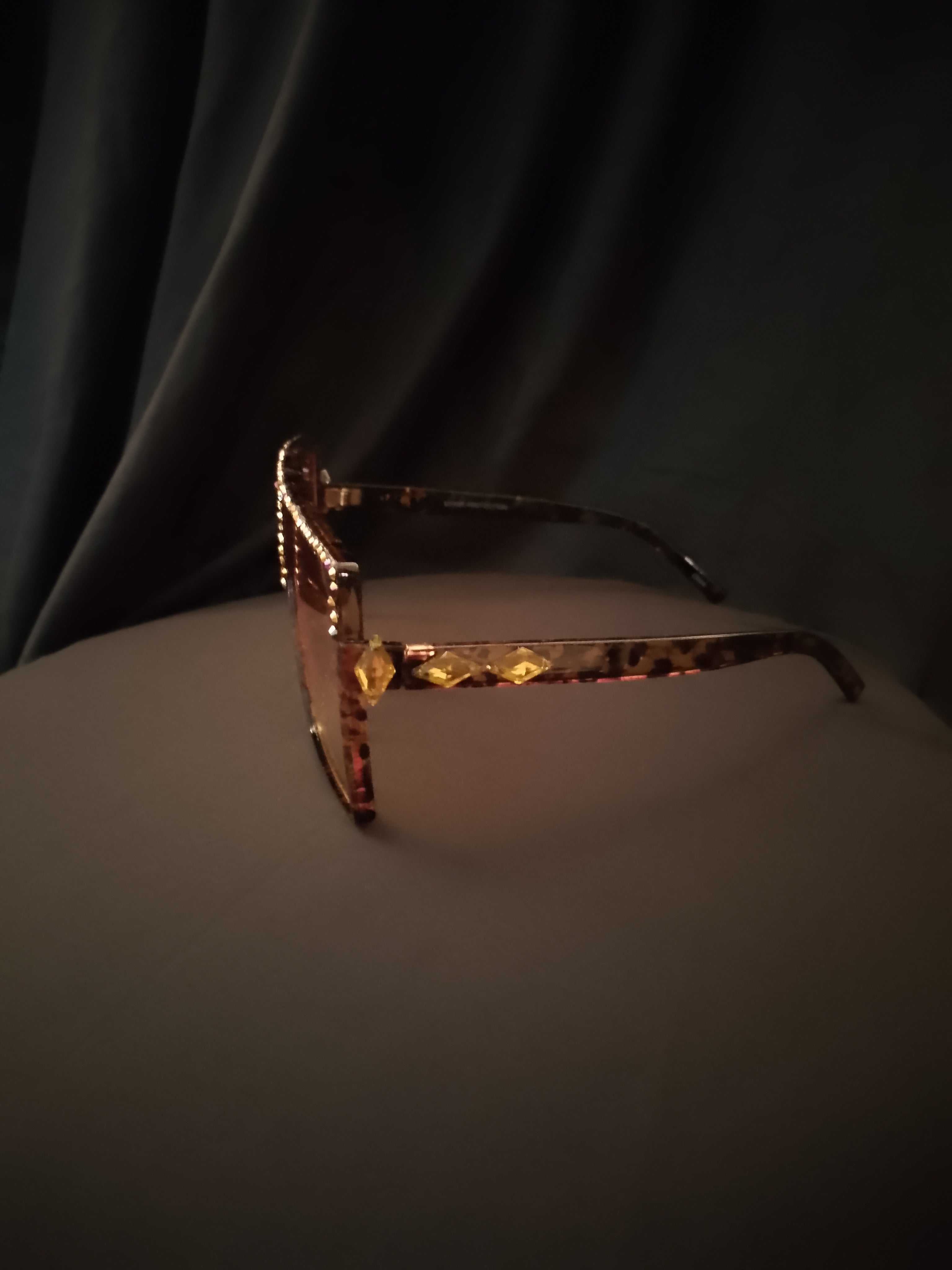 Majestic Wild Cat Cinnamon Crystal Frame Shades Glasses