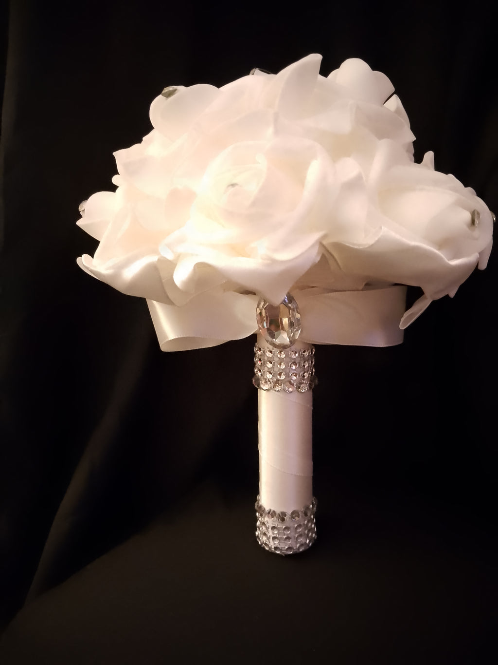 Wedding Bliss - White Bridal Hair Comb Veil, Silk Roses Bouquet, Garter Belts Set