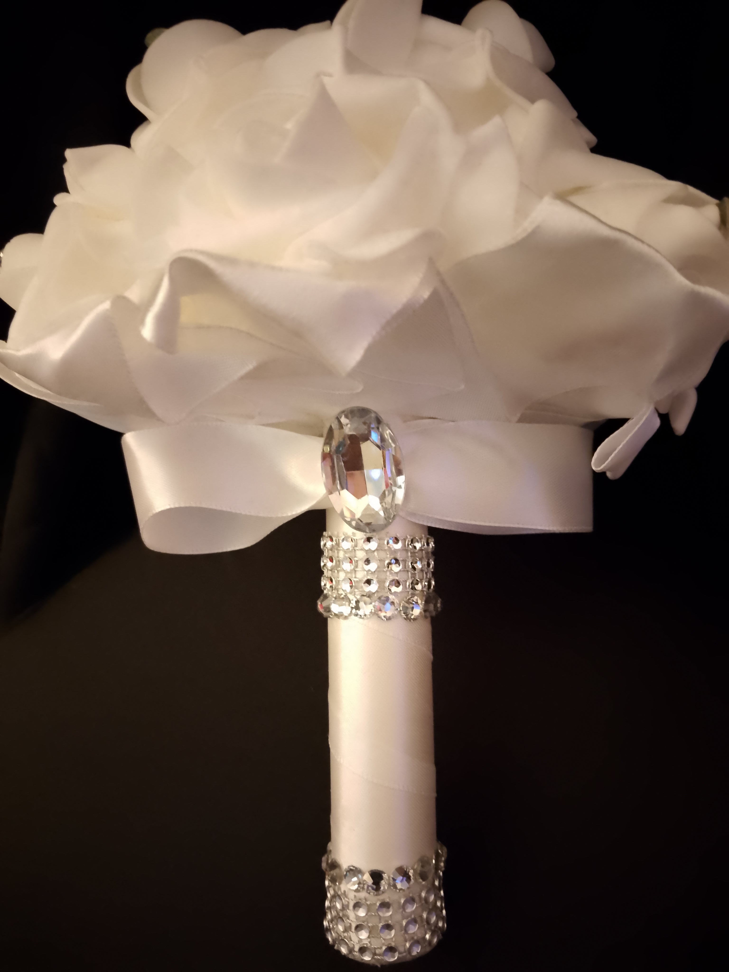 Wedding Bliss - White Bridal Hair Comb Veil, Silk Roses Bouquet, Garter Belts Set