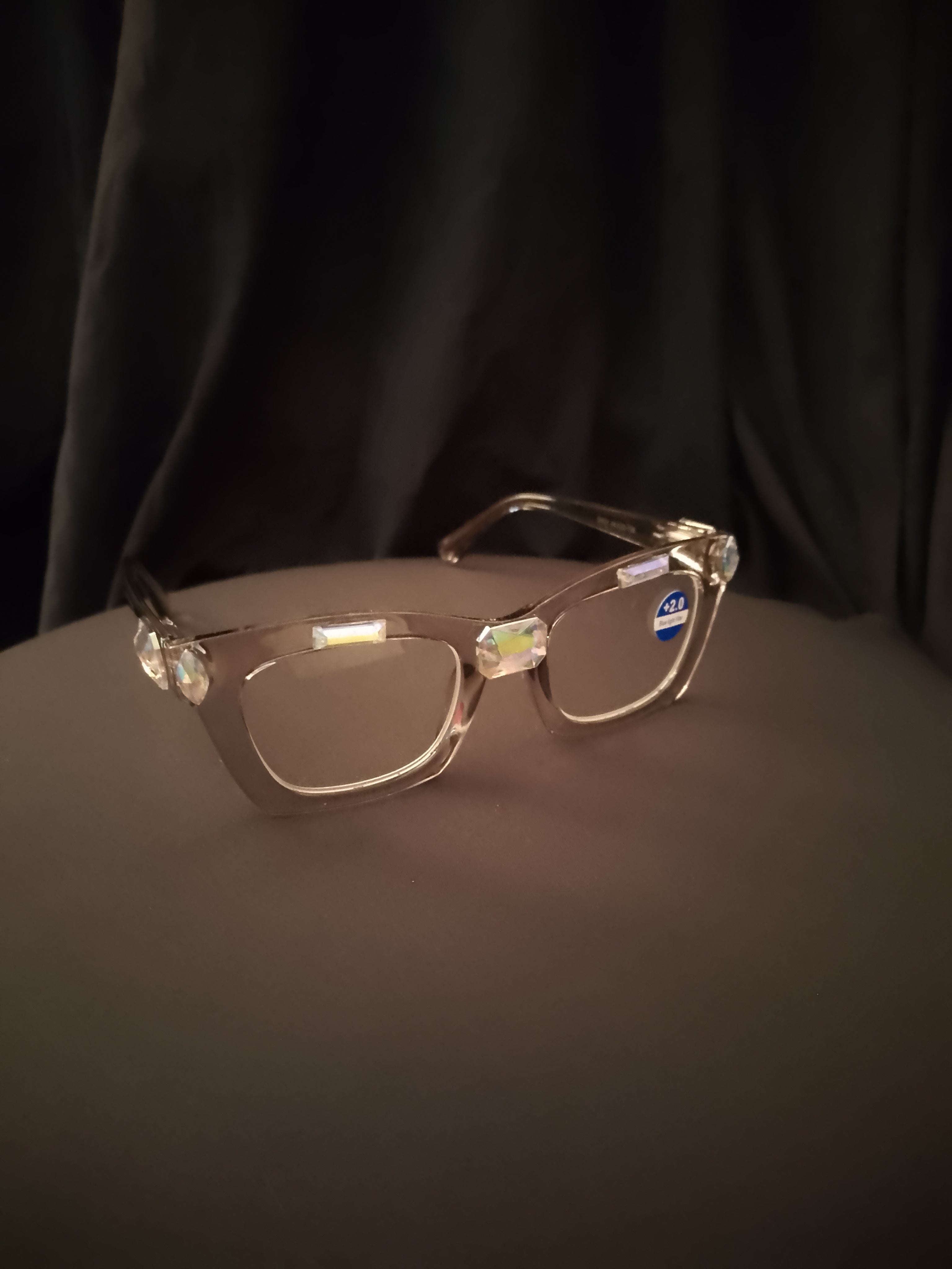 Interstellar Onyx Venus Nova (2.0 x) Reading Glasses
