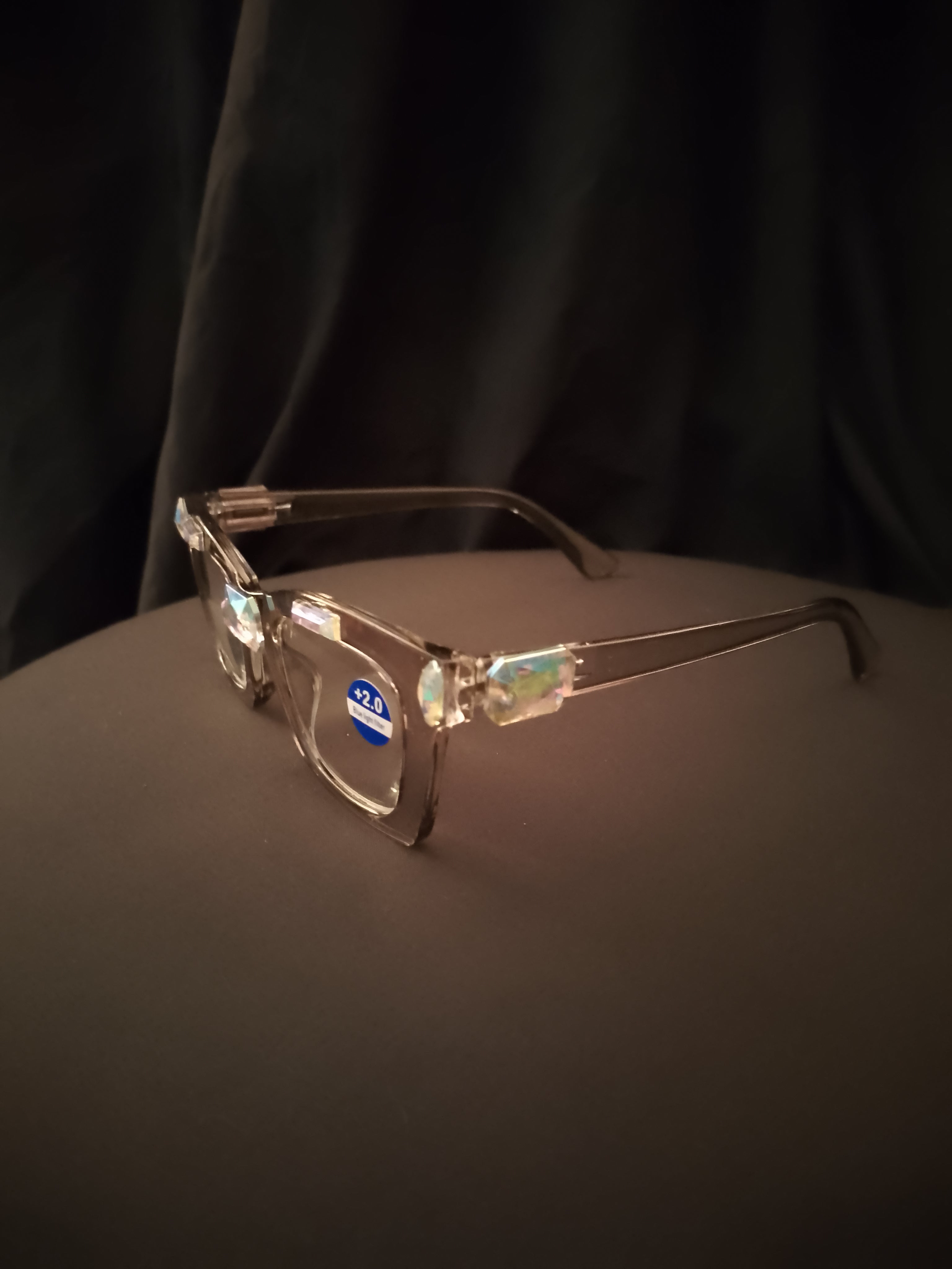 Interstellar Onyx Venus Nova (2.0 x) Reading Glasses