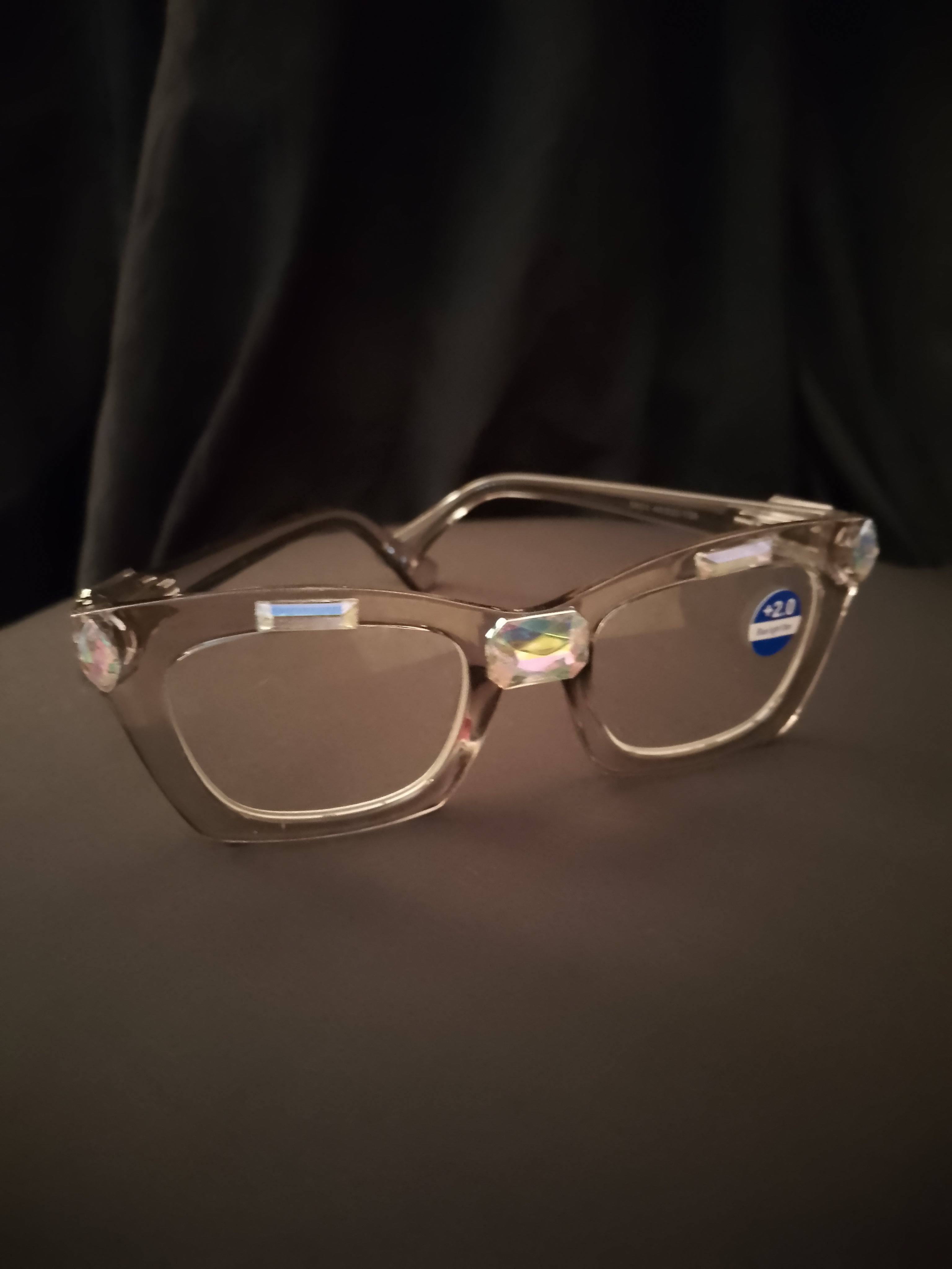 Interstellar Onyx Venus Nova (2.0 x) Reading Glasses