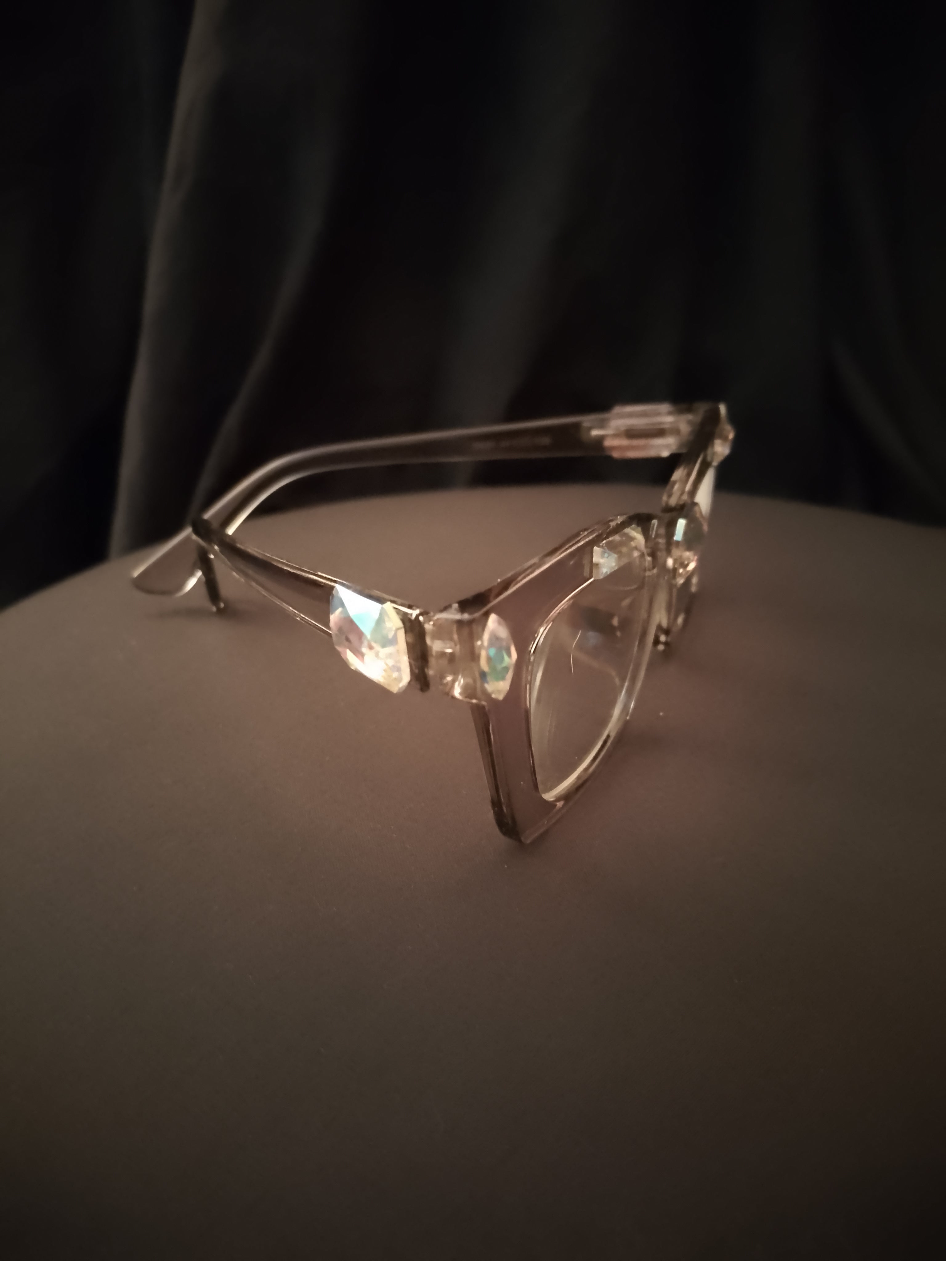 Interstellar Onyx Venus Nova (2.0 x) Reading Glasses