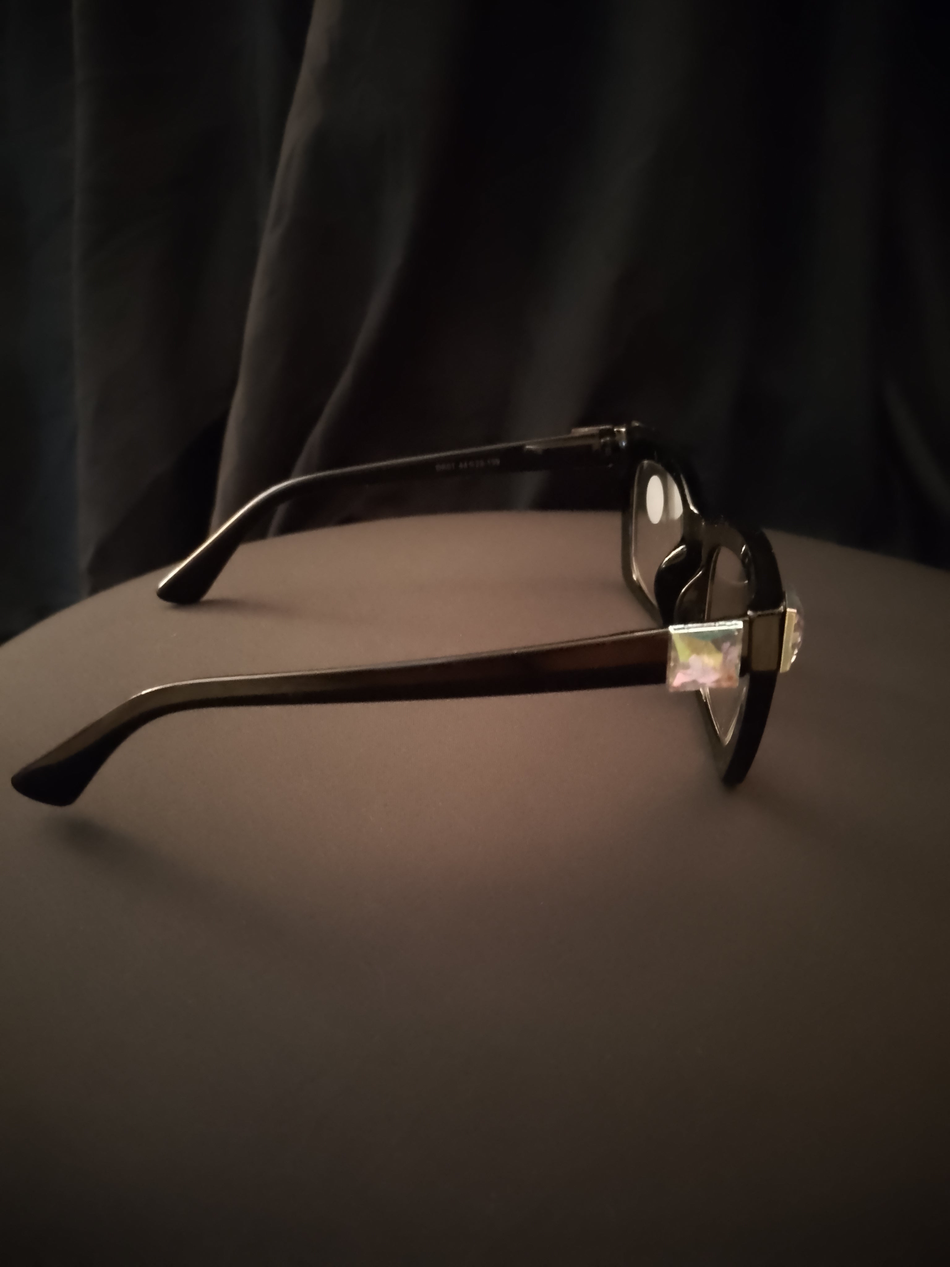 Meteor Prism Square Dynamic Readers Glasses (2.0 strength)
