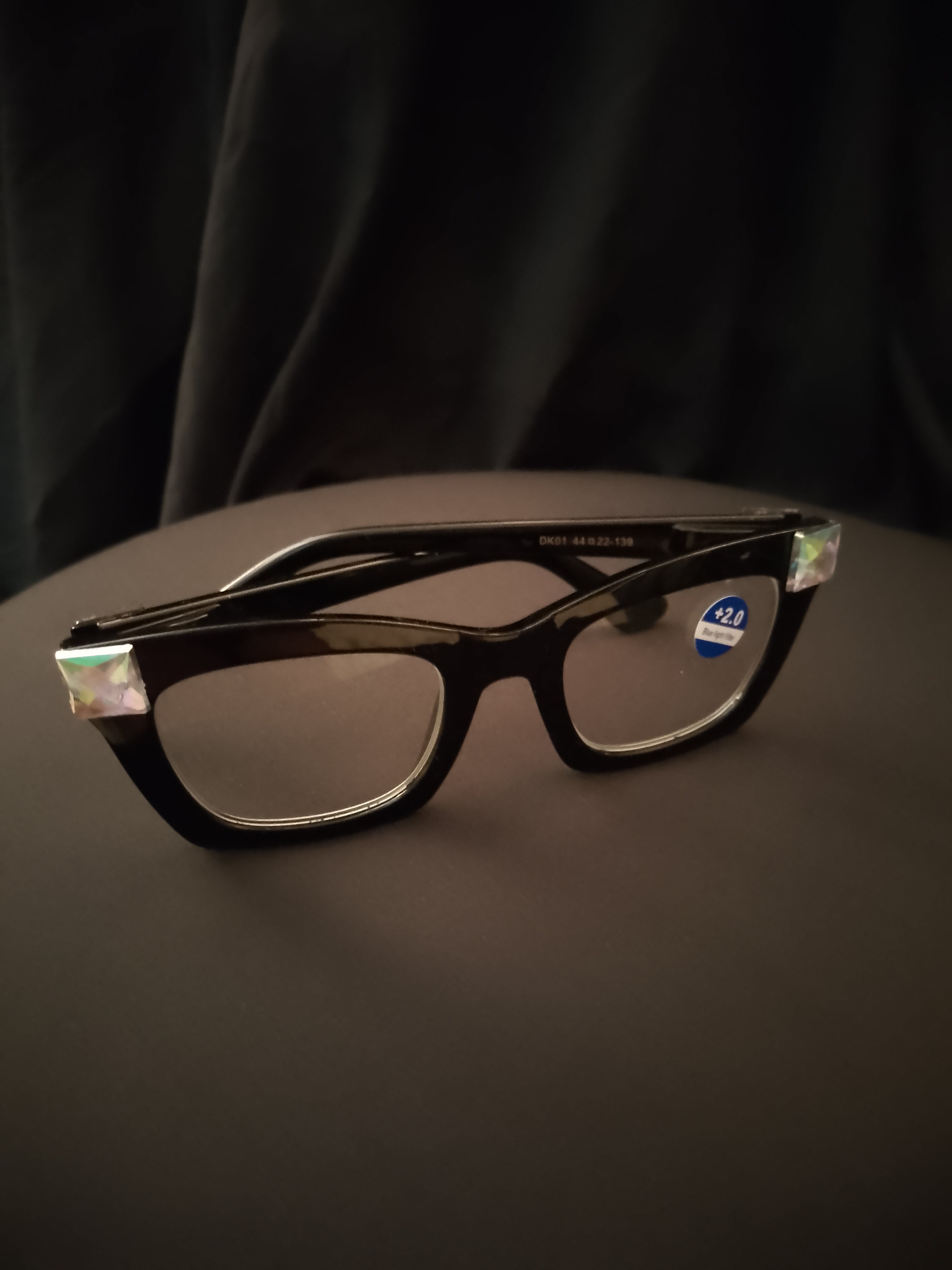 Meteor Prism Square Dynamic Readers Glasses (2.0 strength)