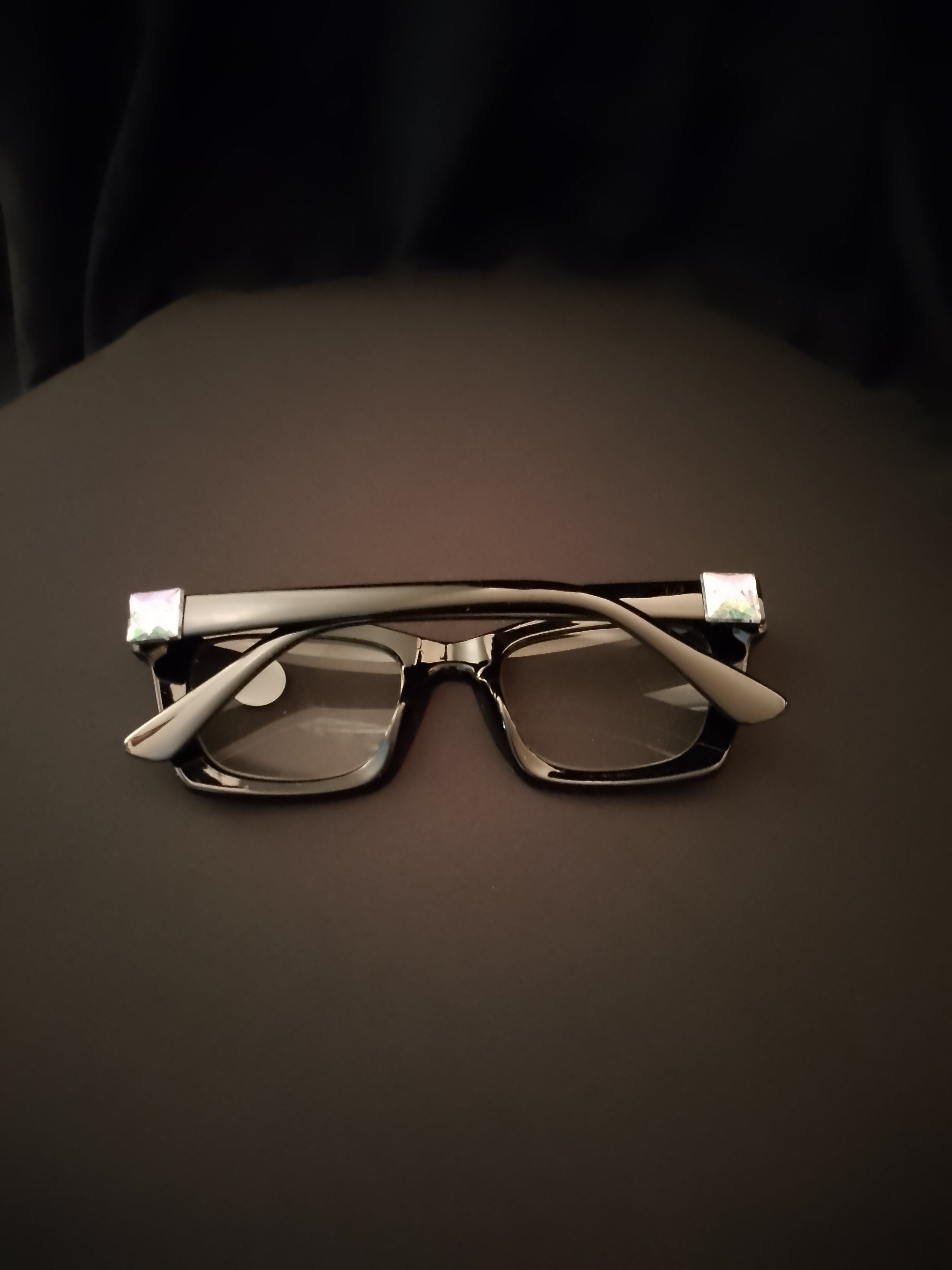 Meteor Prism Square Dynamic Readers Glasses (2.0 strength)