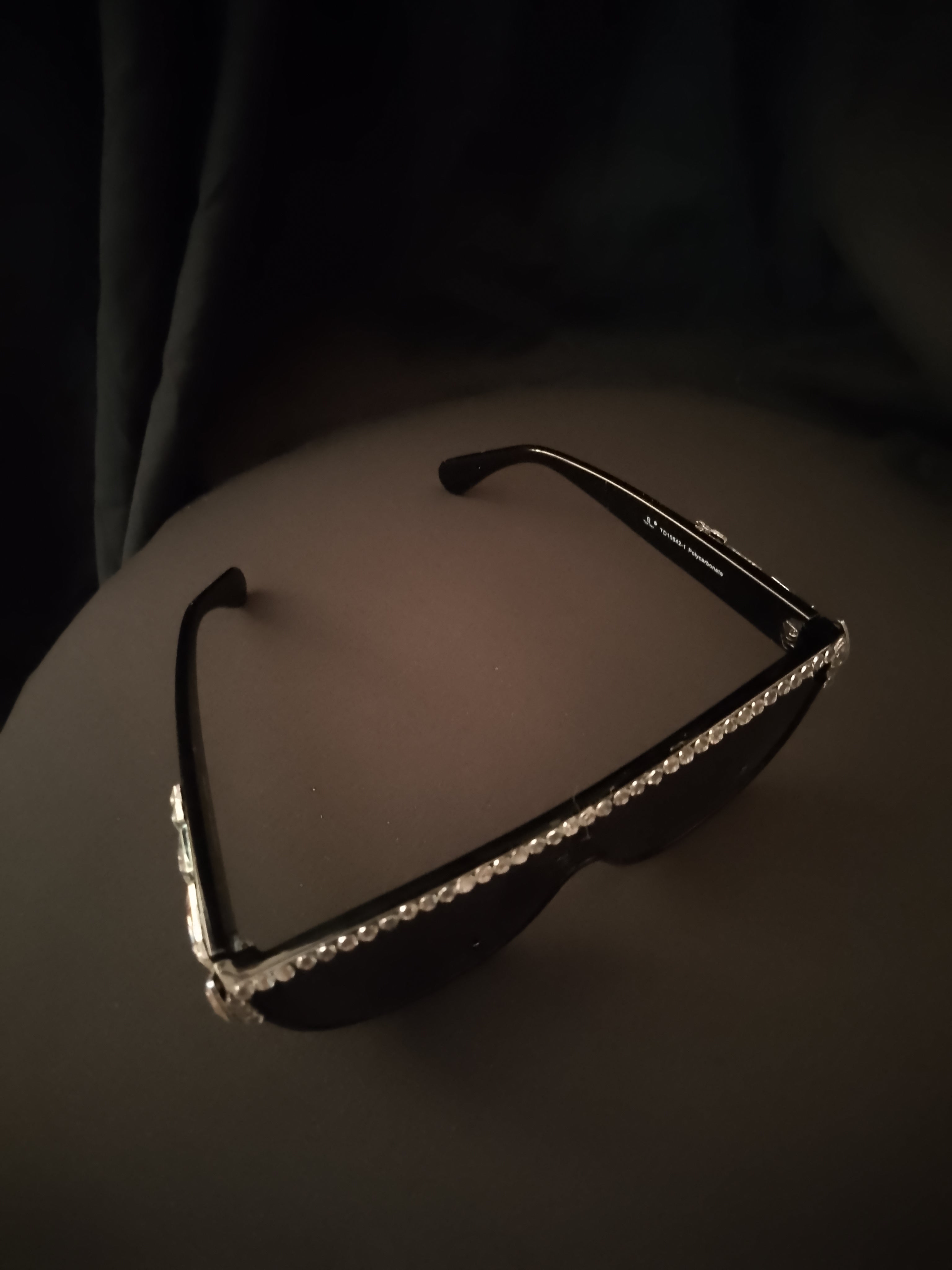 Studio Quality 808 Black & Platinum Frame Glasses