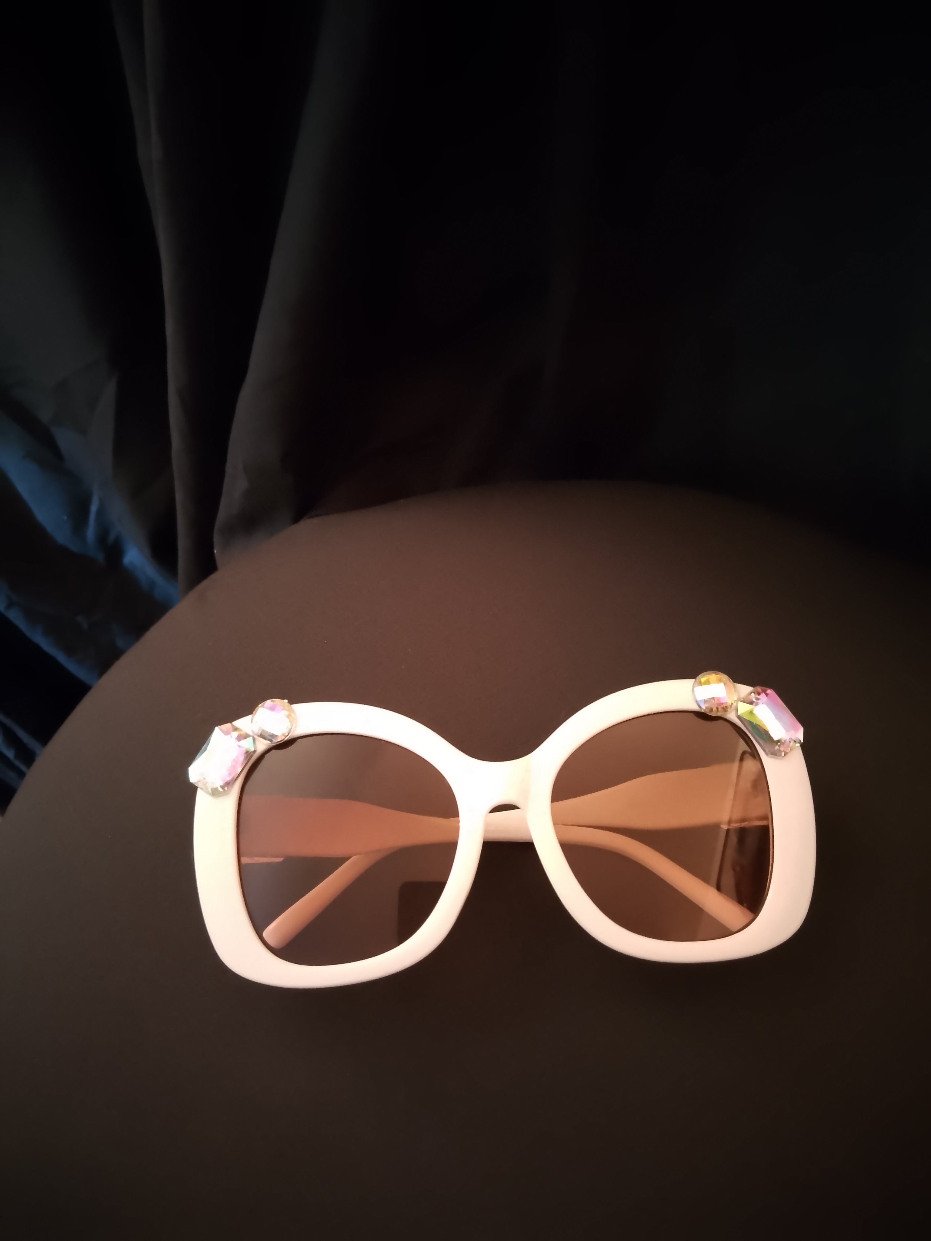 Vanilla Mocha Honey Dipped Oversized Cat Eye Frame Sunglasses