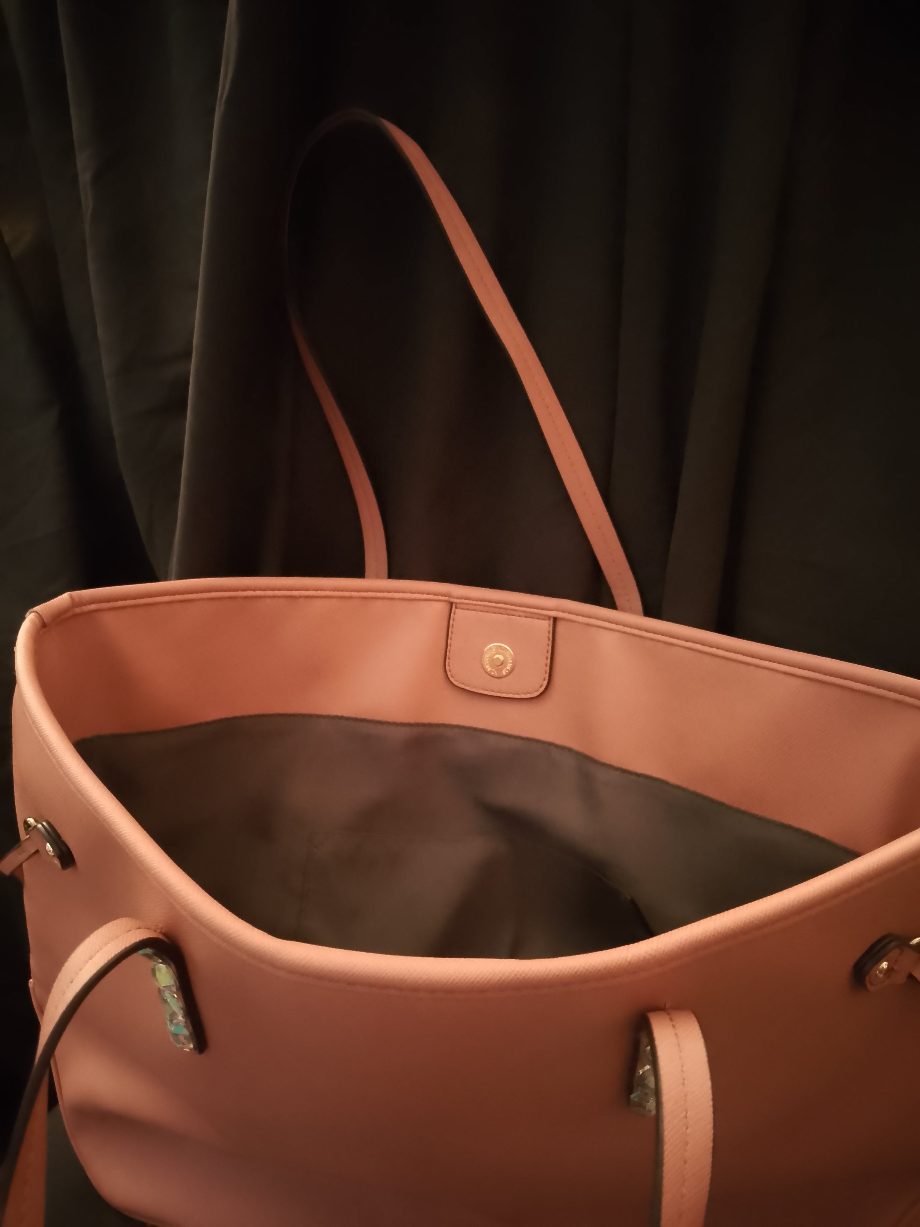 T - Peach Cobbler Large Long Handle Tote Bag
