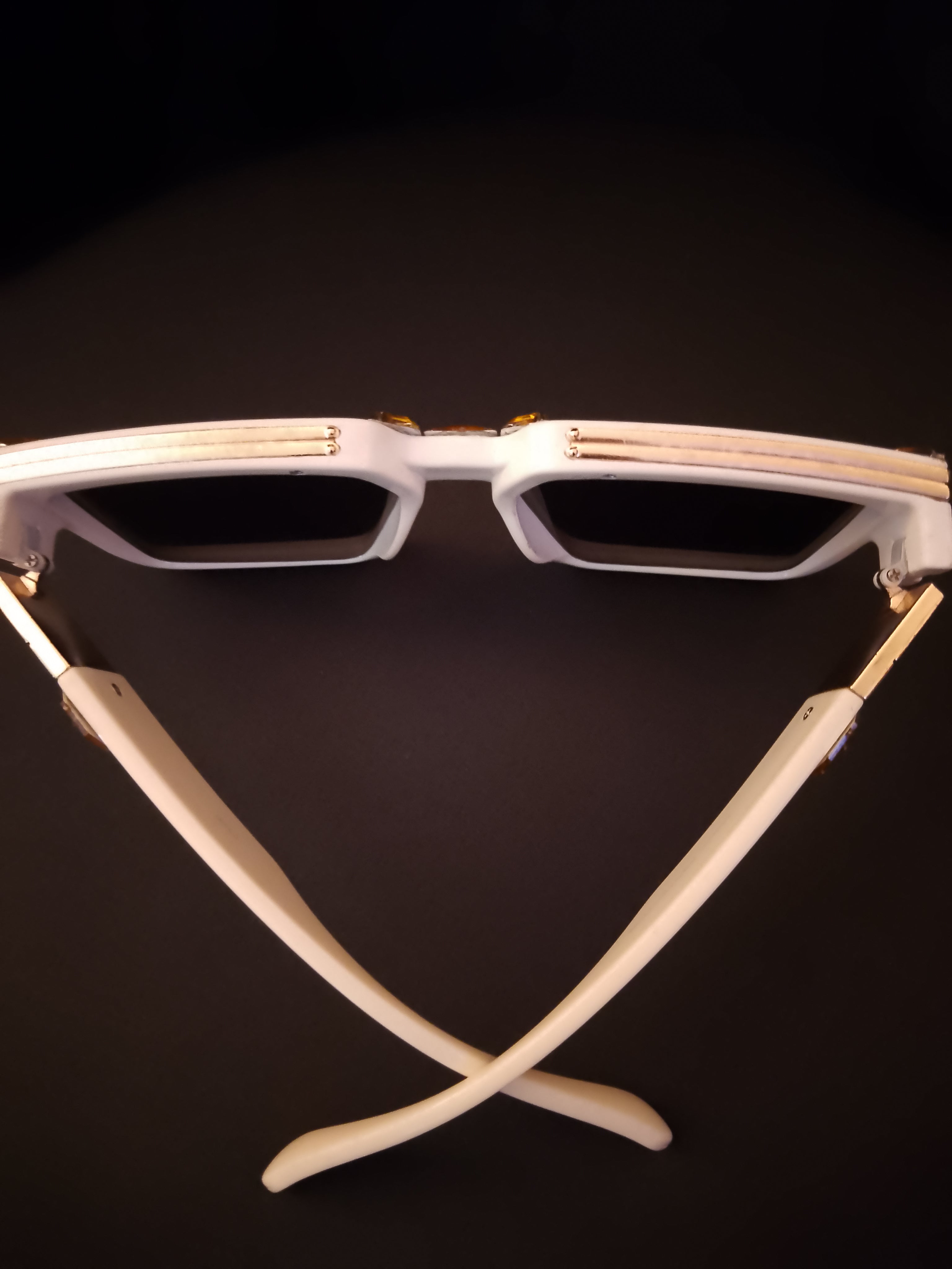 Ivory Chalk Beam Topaz Unisex Frame Sunglasses