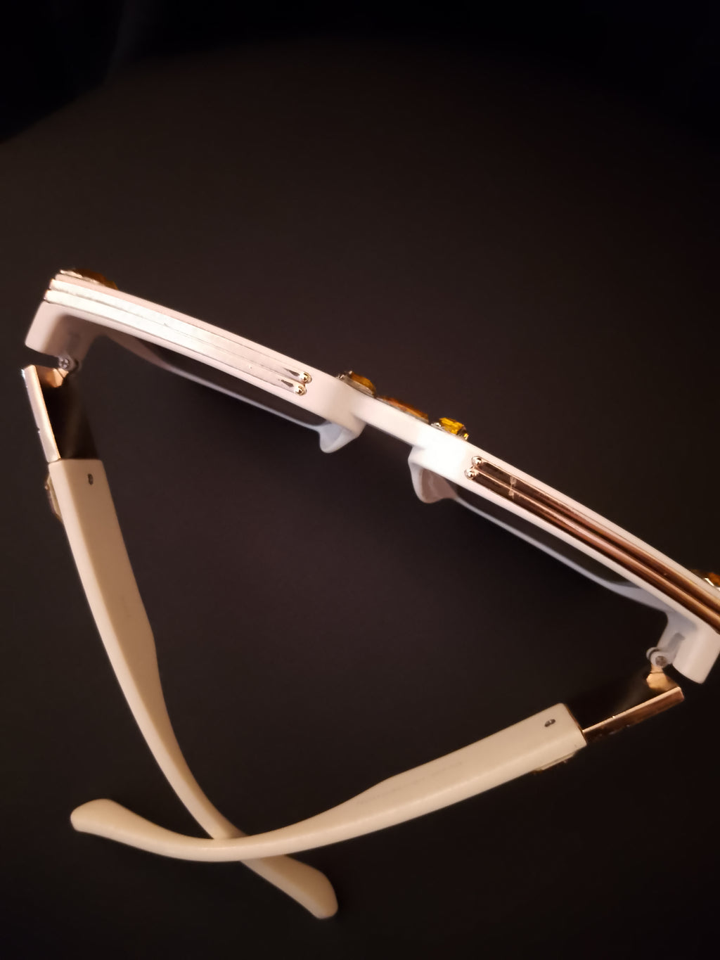 Ivory Chalk Beam Topaz Unisex Frame Sunglasses