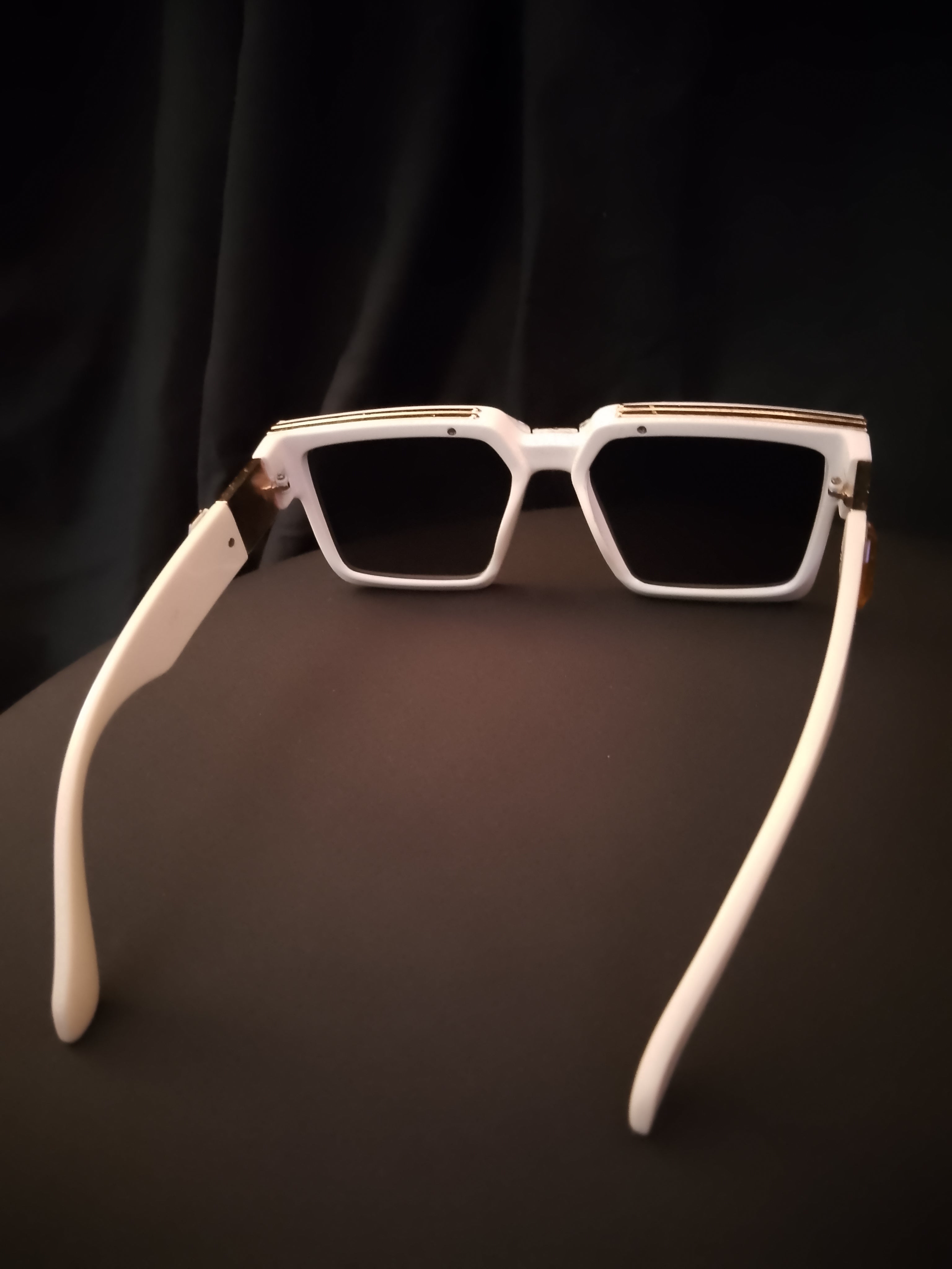 Ivory Chalk Beam Topaz Unisex Frame Sunglasses