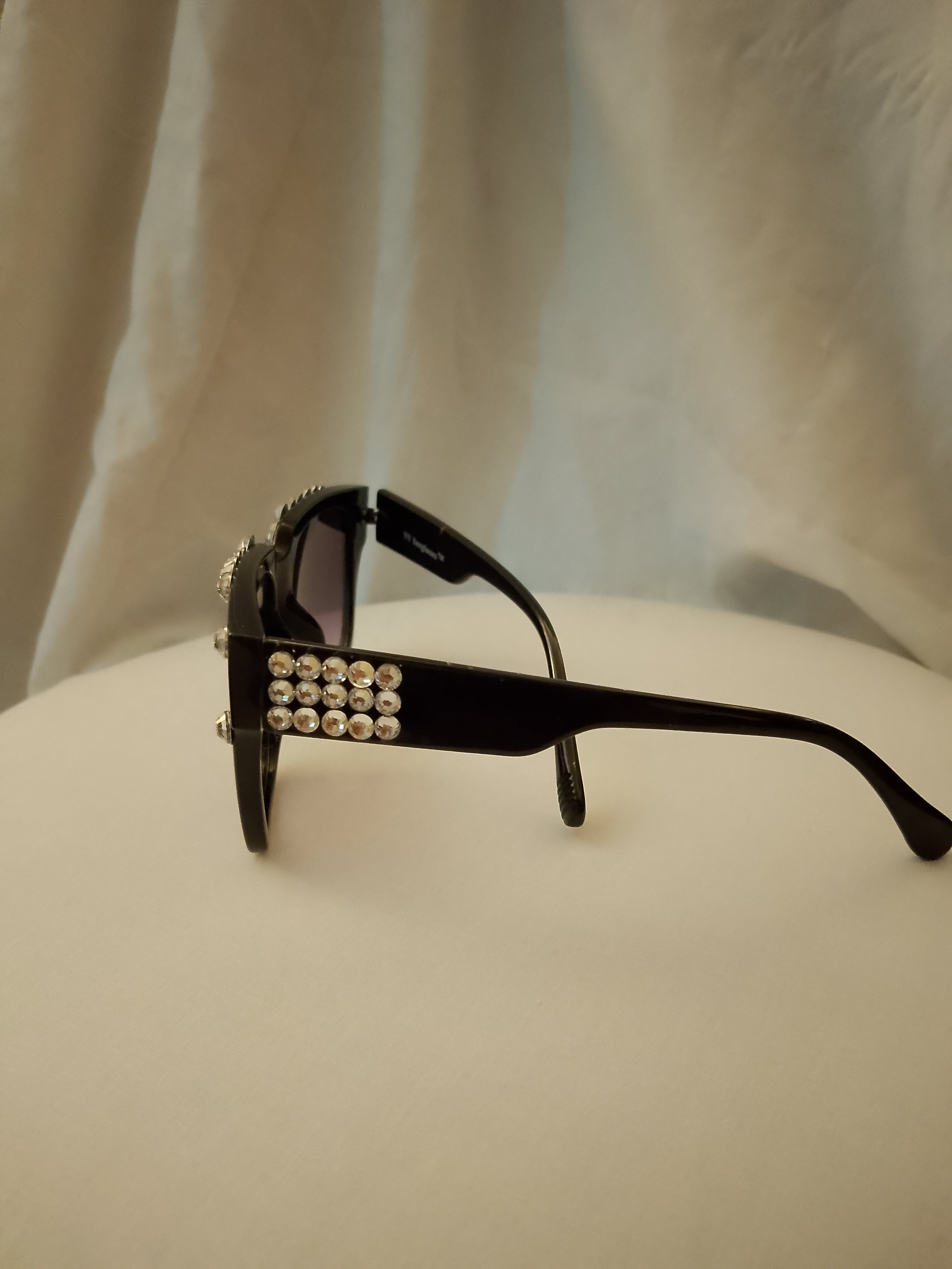 Sweet Vacation Night Cap Shade Frame Sunglasses