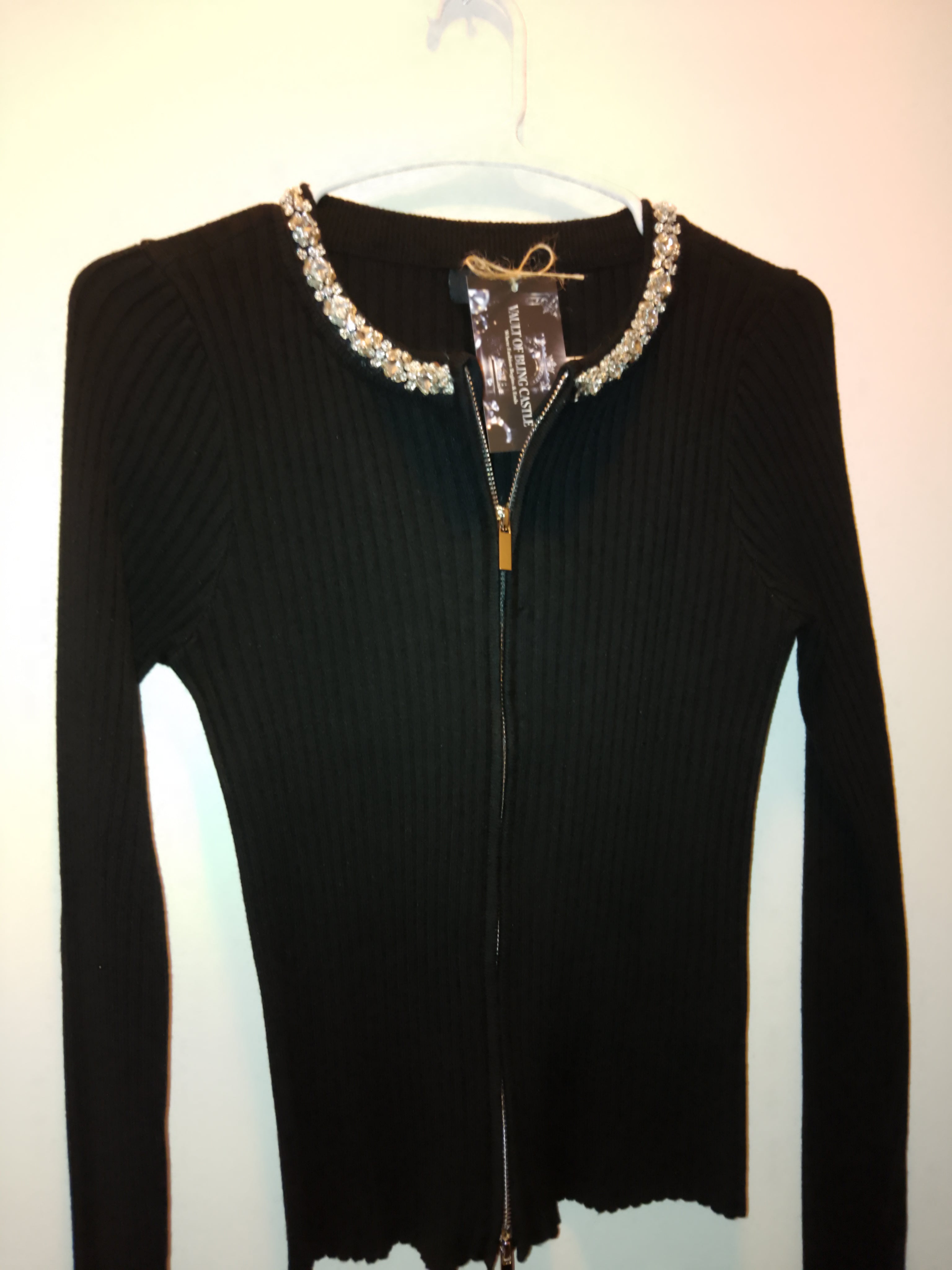 Classic Limited Edition Raven Black 2 Zippers Knit Sweater