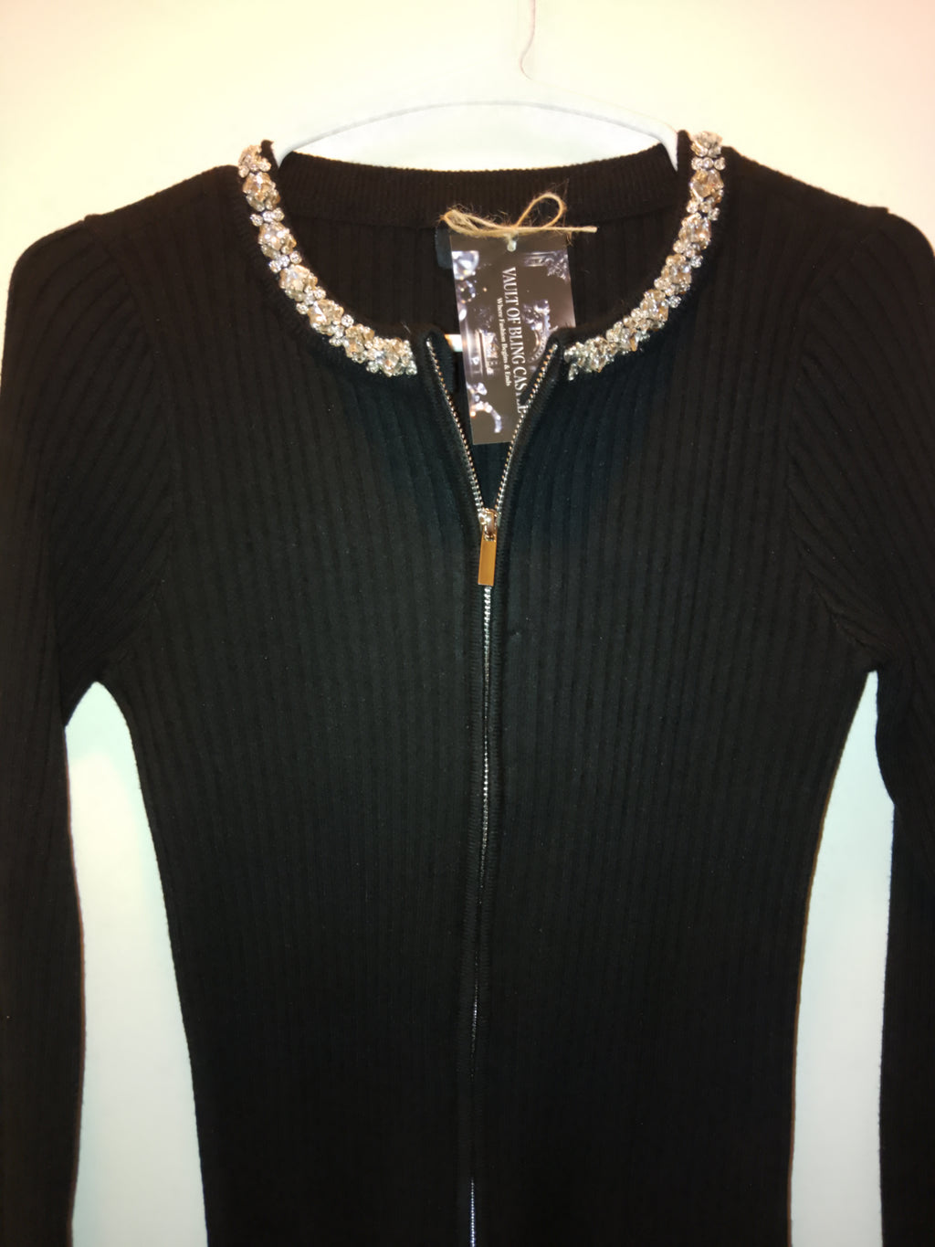 Classic Limited Edition Raven Black 2 Zippers Knit Sweater