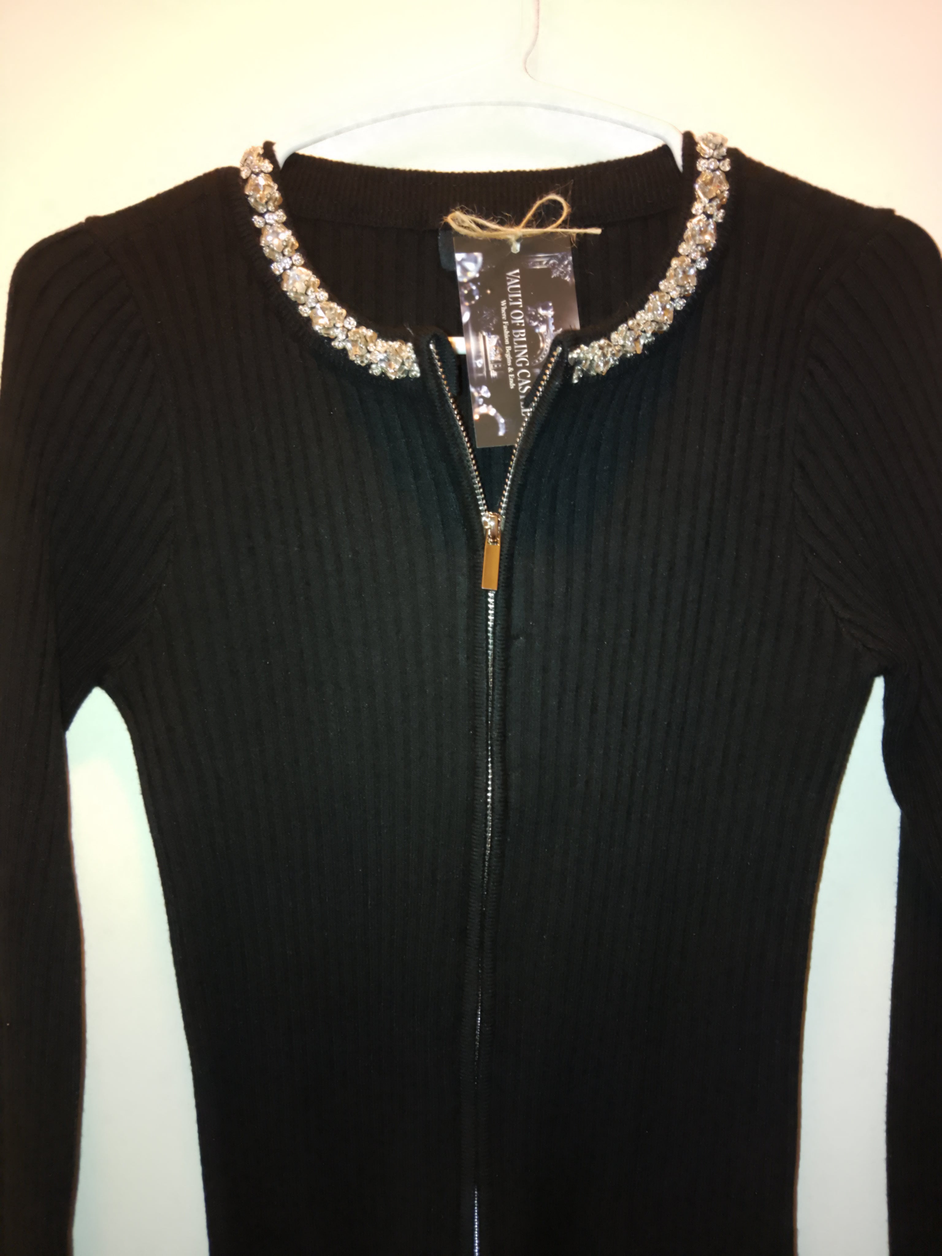 Classic Limited Edition Raven Black 2 Zippers Knit Sweater