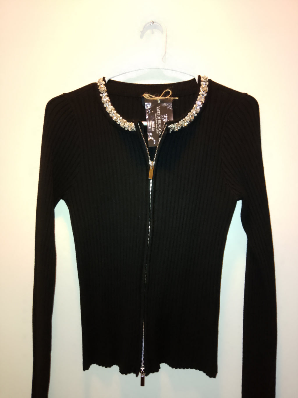 Classic Limited Edition Raven Black 2 Zippers Knit Sweater