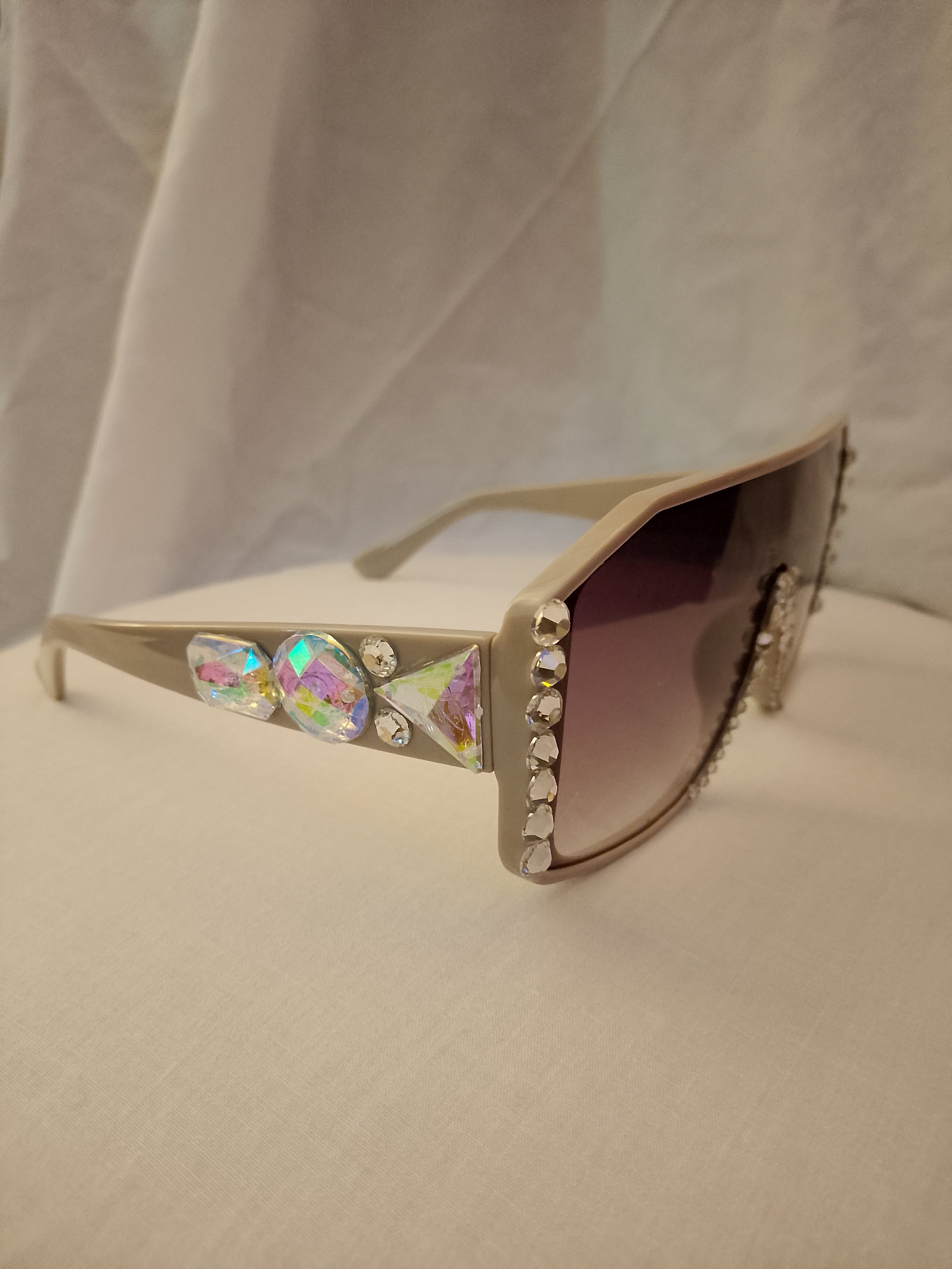 Legend Private Jet Grey Shade Unisex Sun Glasses