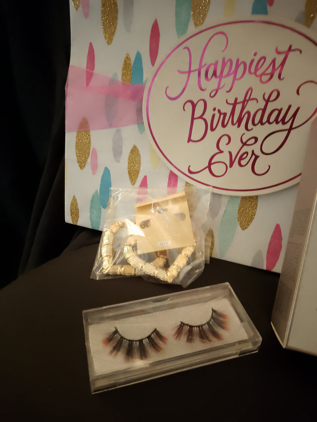 Go & Glow Bundles #504 - Women - Spray Perfume, Birthday Gift Bag, Eyelashes, Gold Earrings