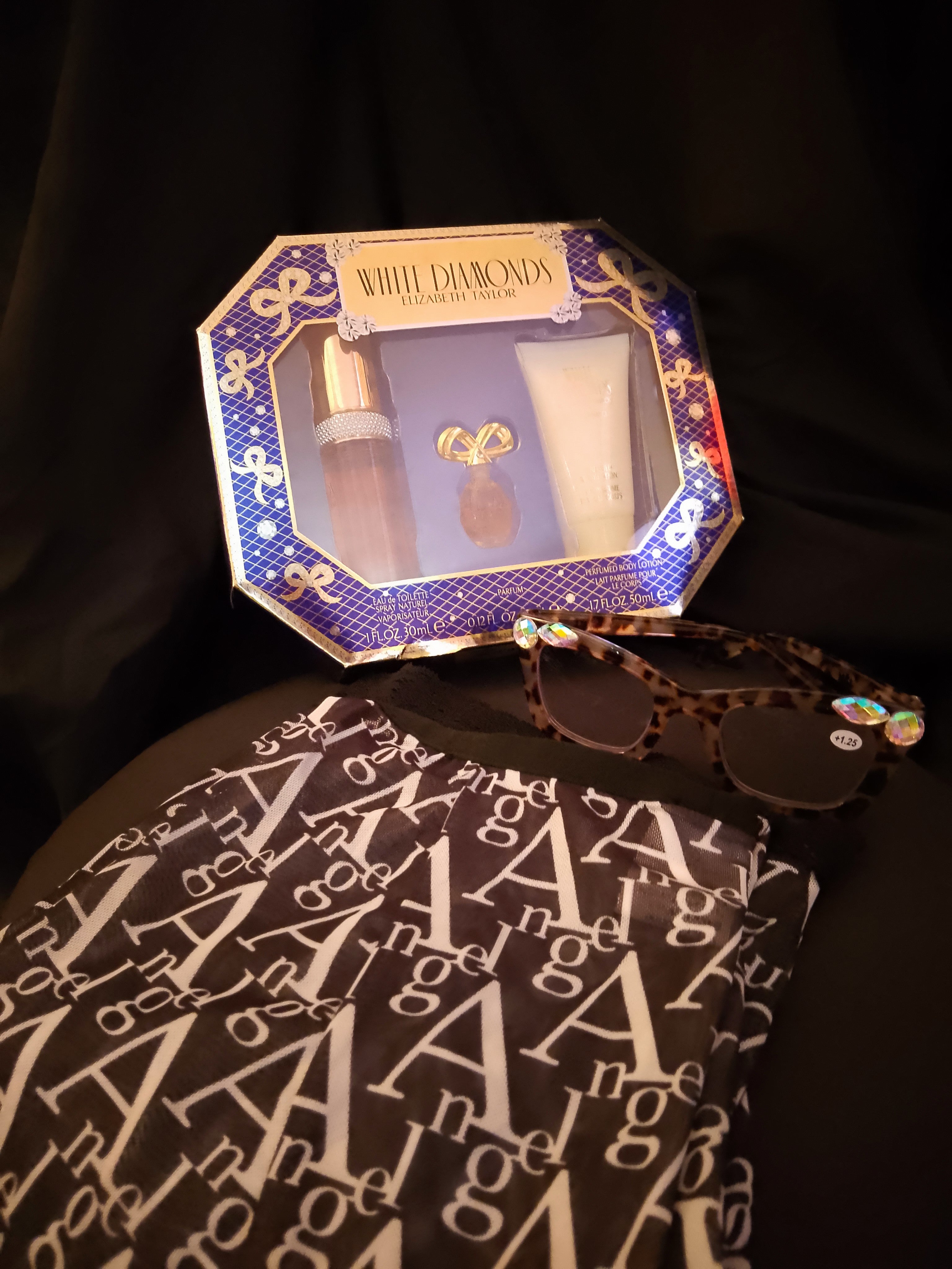 Go & Glow Bundle #501 - Women - Perfume & Body Lotion, +1.25 Reading Glasses, Evening Wear Shorts