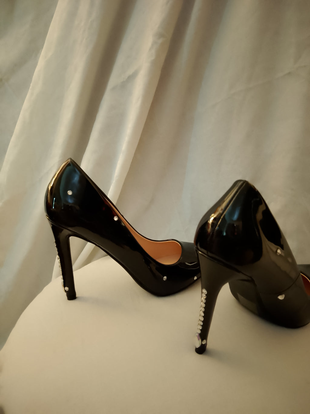 Work Of Art Black Patent Leather Heels Pumps