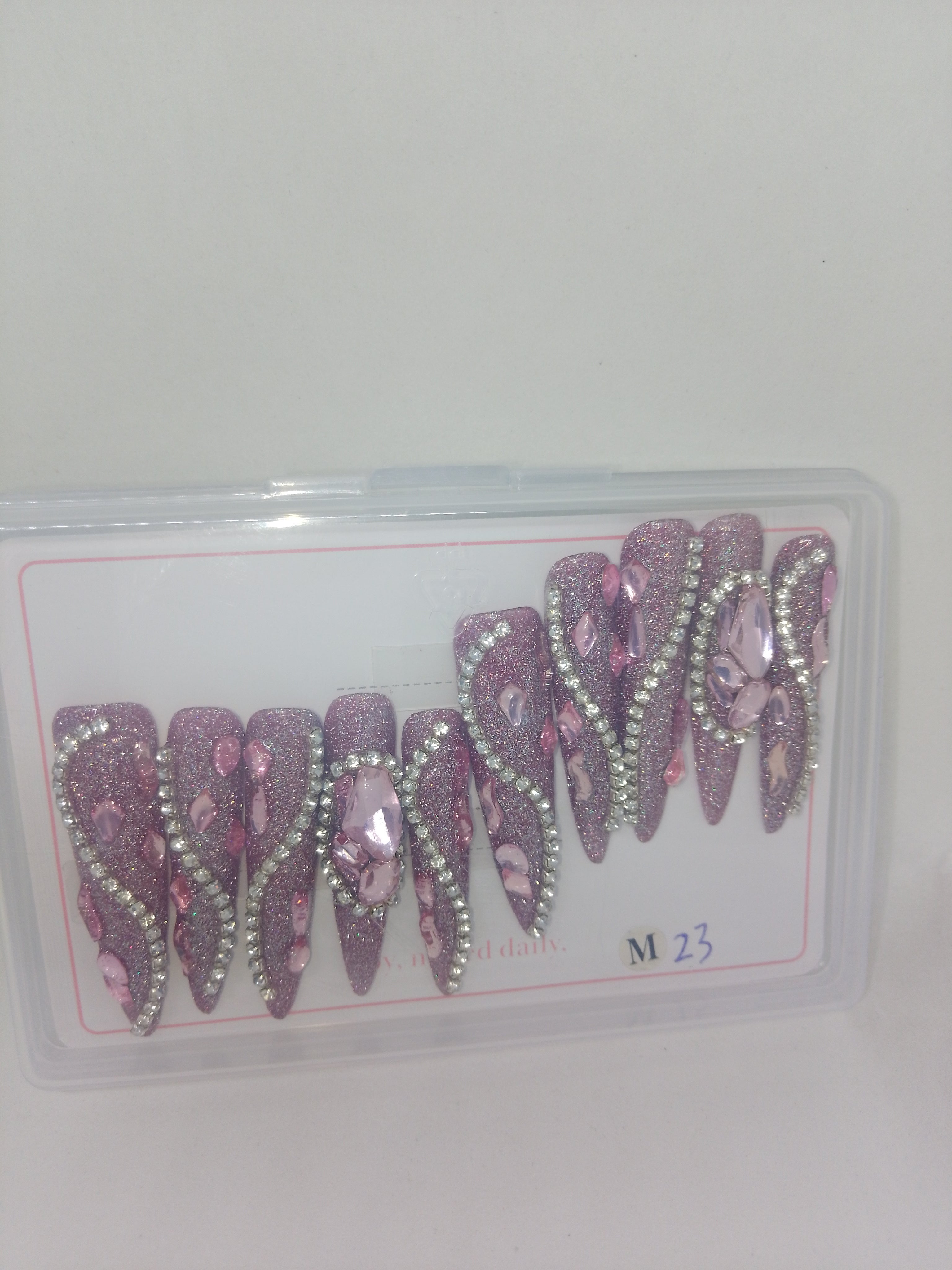 Press On Finger Nails - Style 116