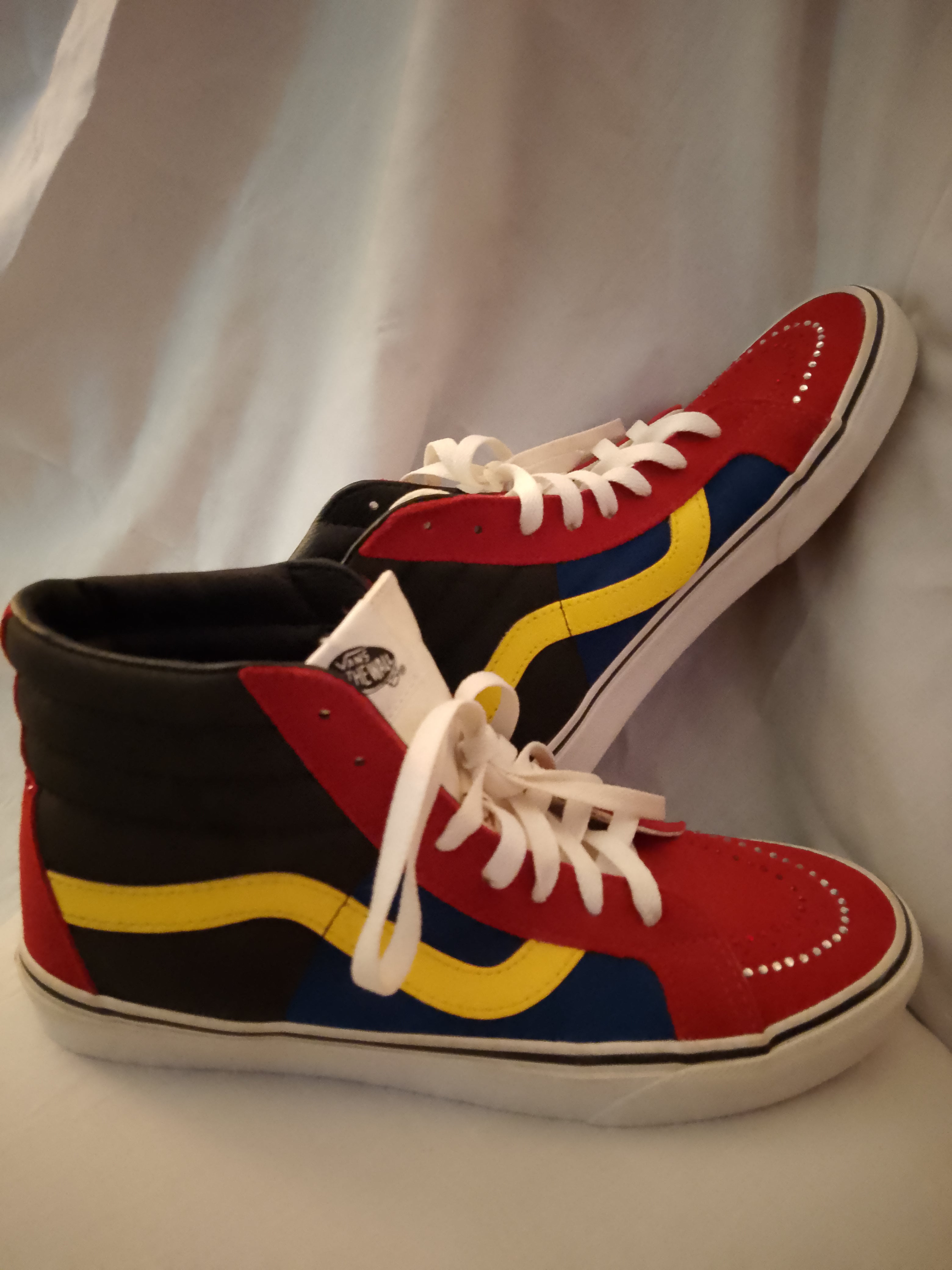 Universal Retro Authentic Sports High Top Men's Sneakers