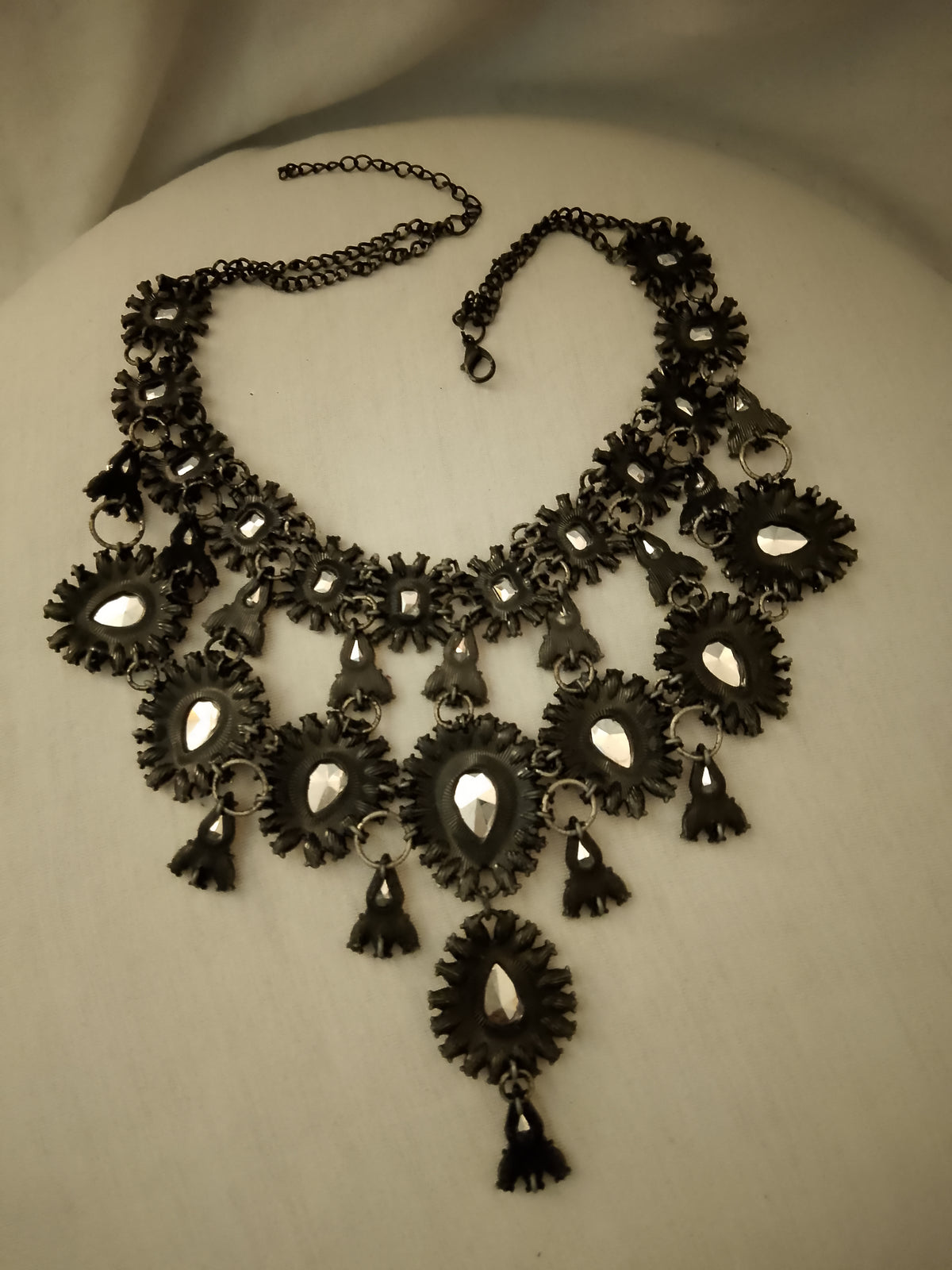 Heirloom Dynasty Chandelier Women's Statement Collar Necklace
