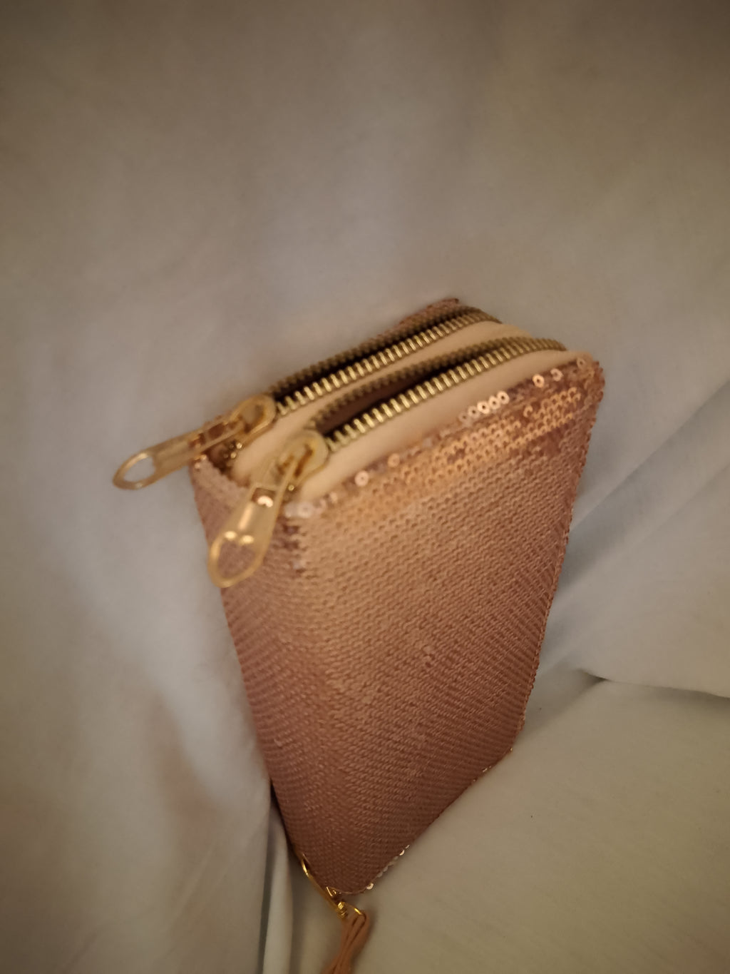 Tootie Cutie Rose Gold Women's Hand Clutch Bag