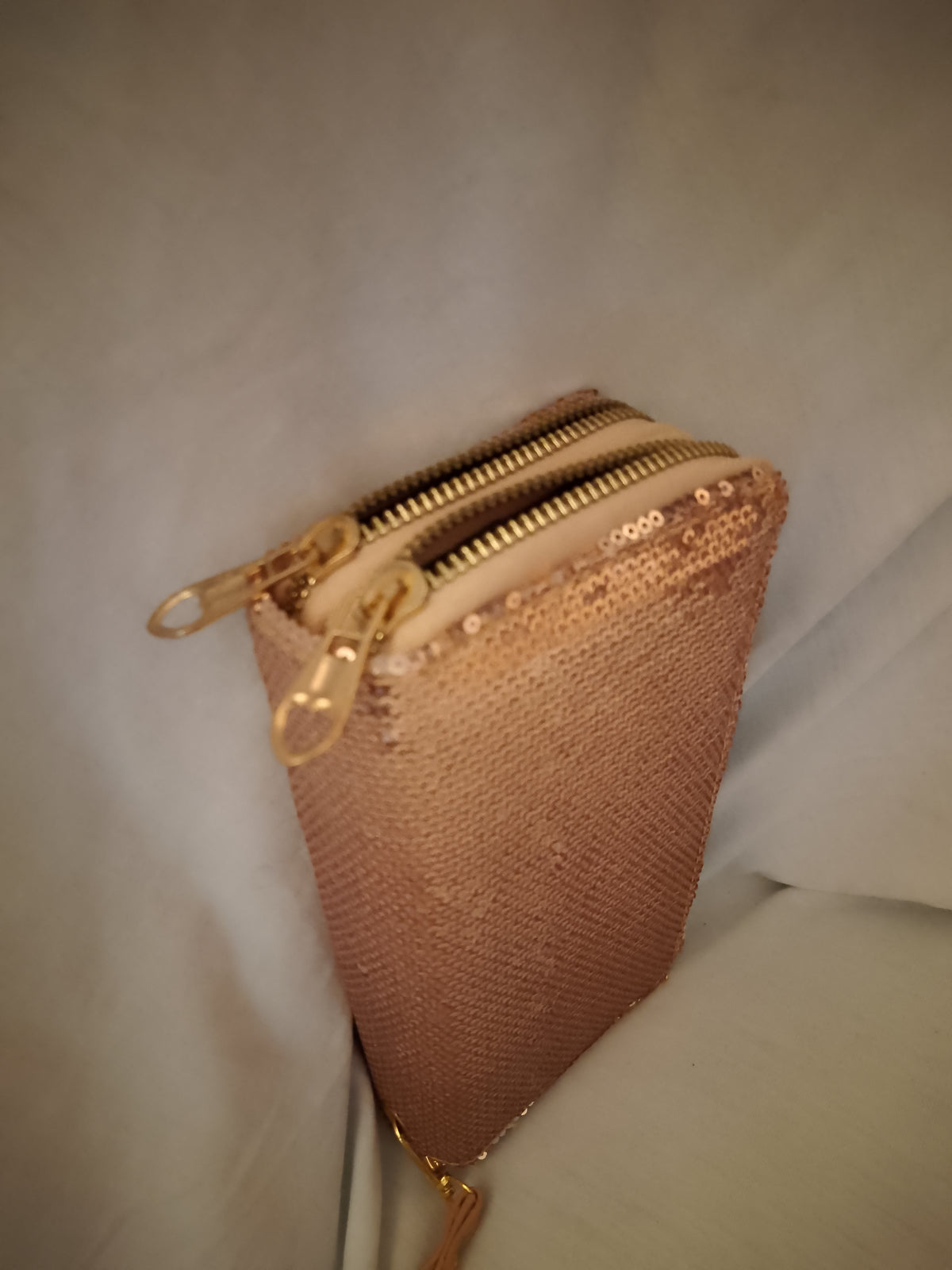 Tootie Cutie Rose Gold Women's Hand Clutch Bag