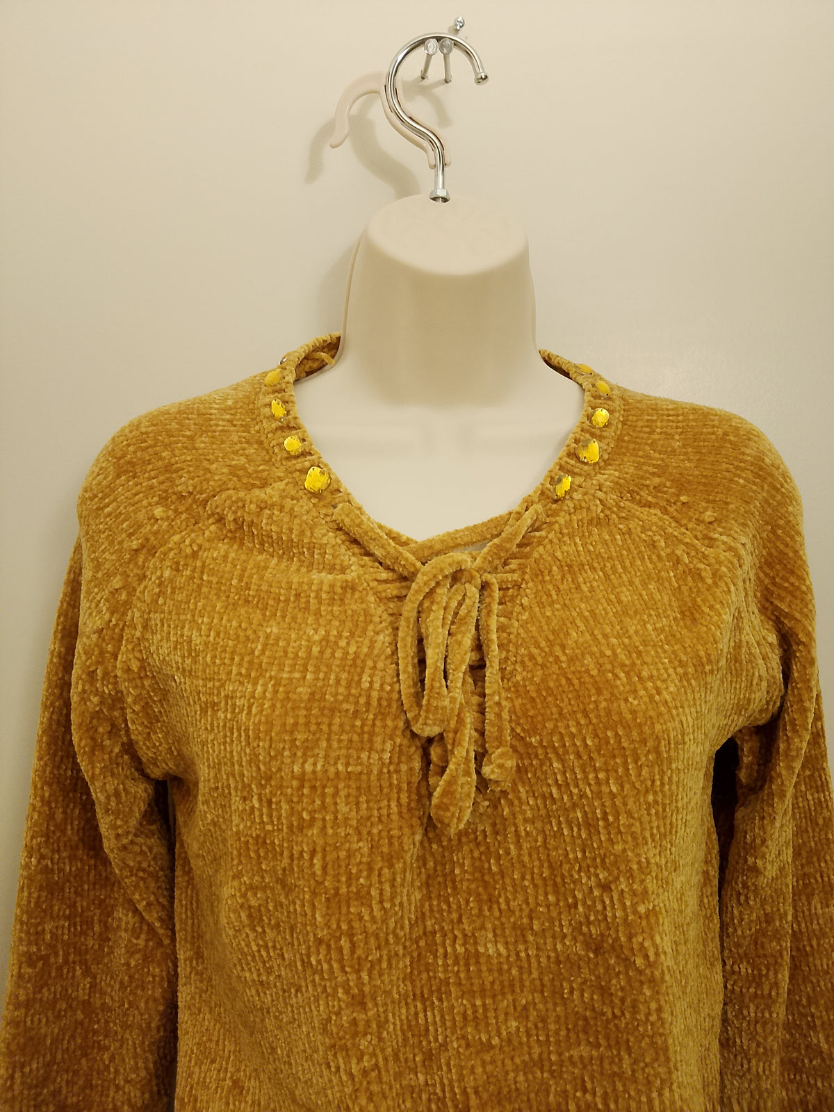 Golden Butter Cup Women's Long Sleeve Plush Velvet Yarn Knit Sweater
