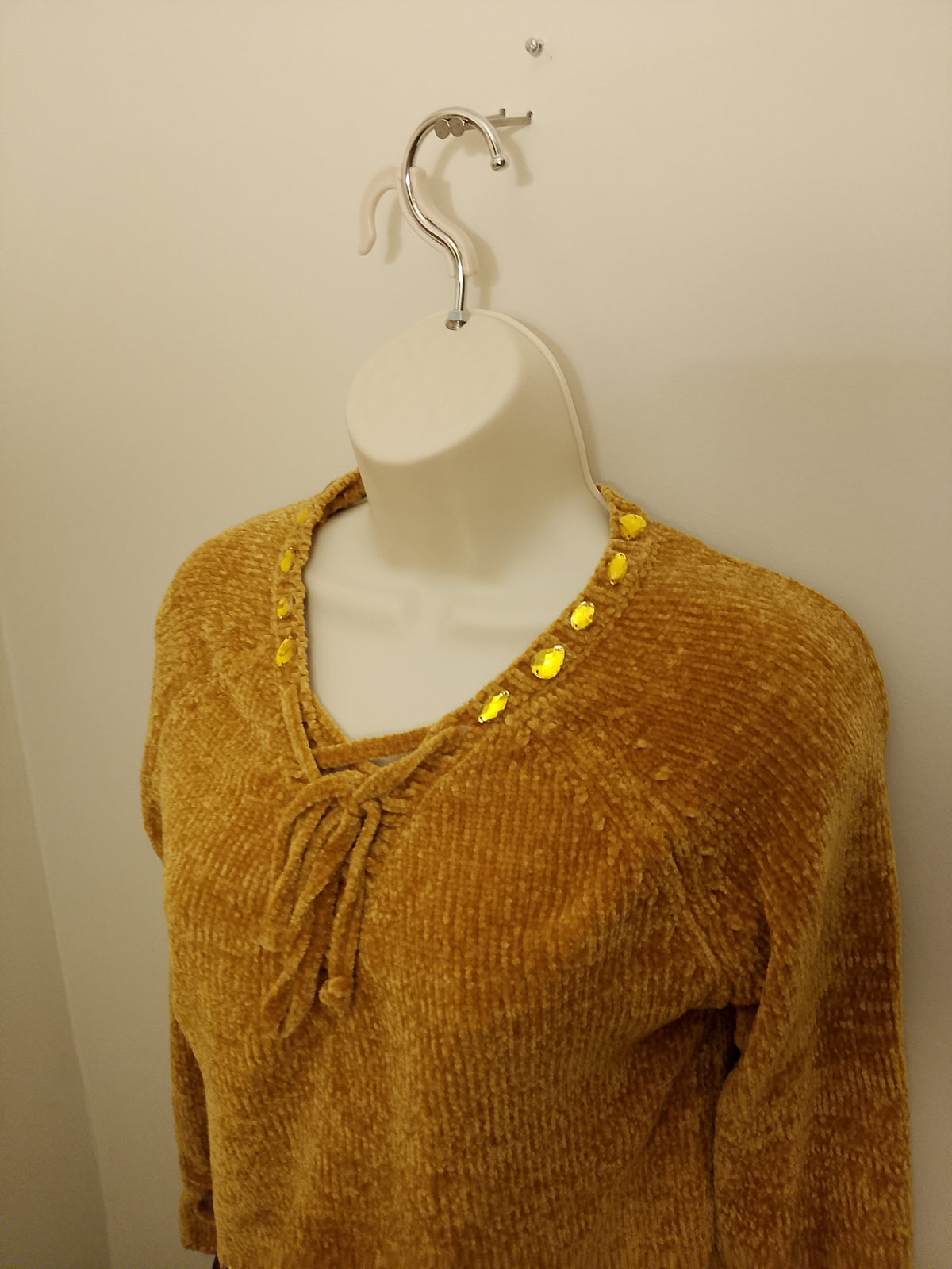 Golden Butter Cup Women's Long Sleeve Plush Velvet Yarn Knit Sweater