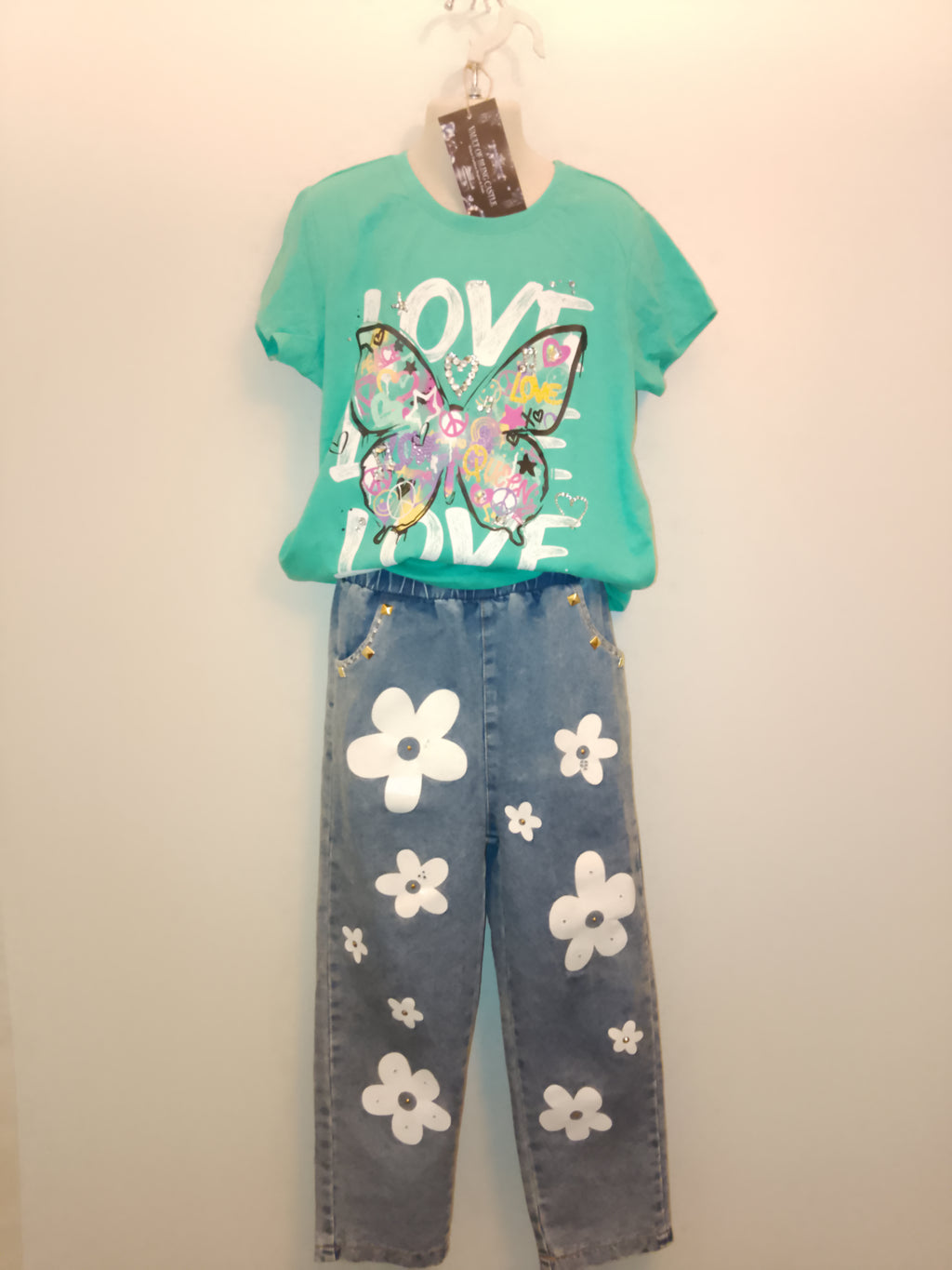 Lovely Sparkle & Fun Girl's Short Sleeve Graphics Tee - Shirt
