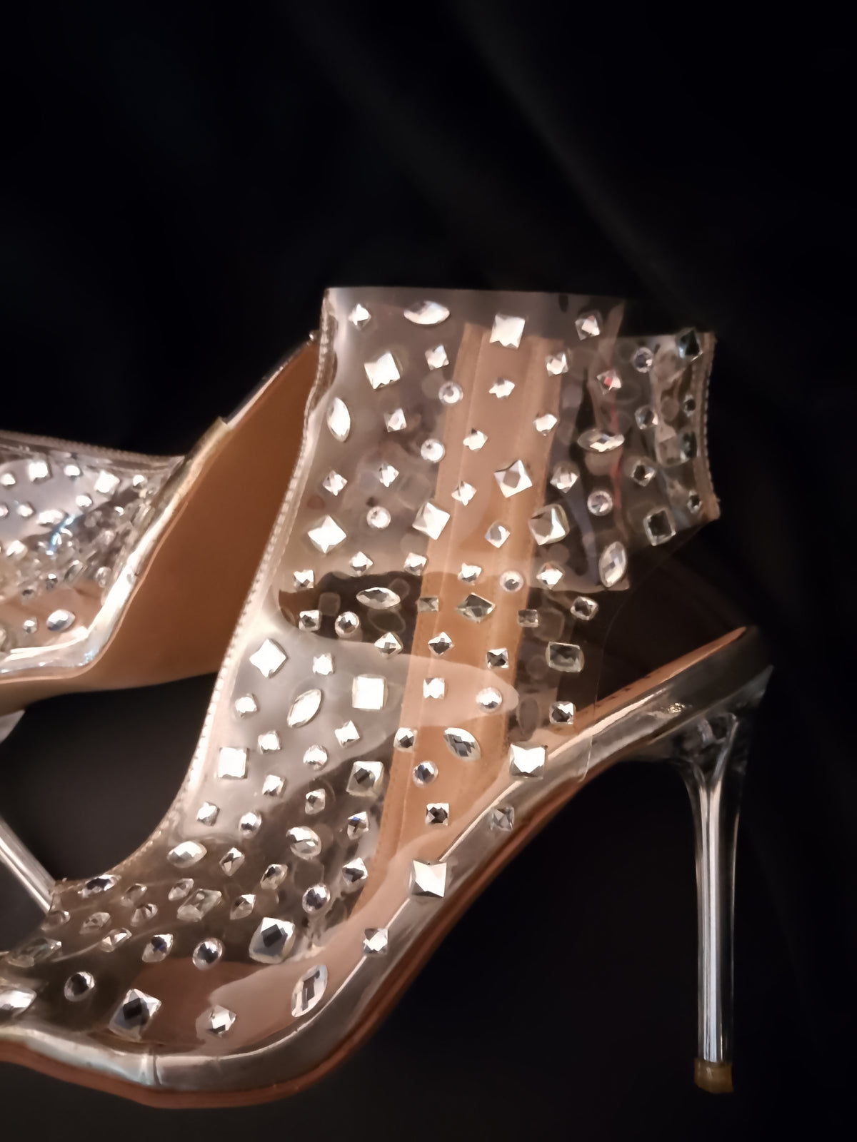 Pepper Scope Gems Women's Transparent Stiletto Heels 
