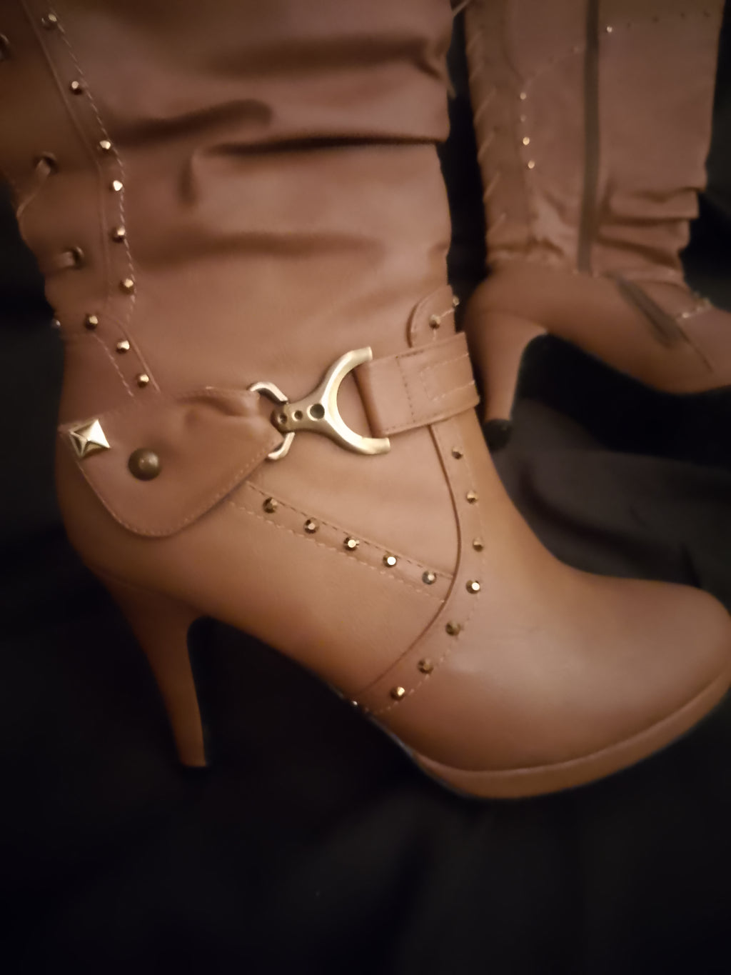 Insignia Gold Crest Women's Above Calf High Boots 