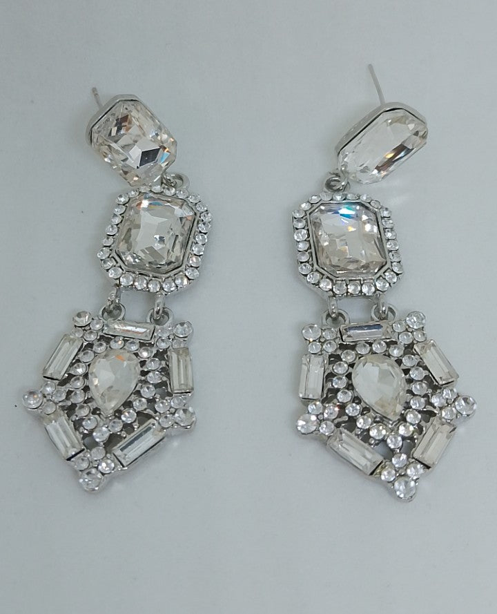 Chantilly Platinum Royal Dinner Drop Earrings