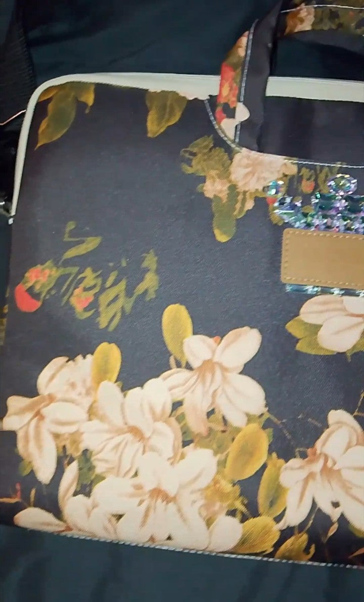 Bloom & Charm Floral Laptop Zip Up Shoulder Tote Bag