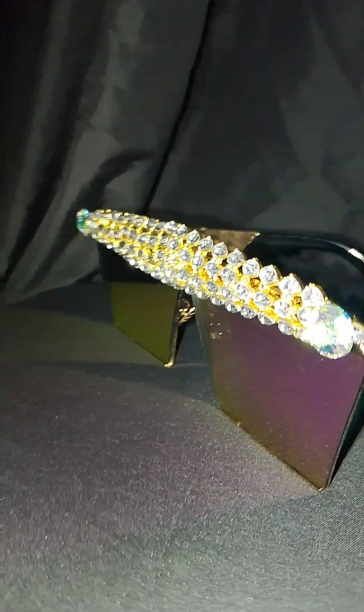 Chameleon Raspberry Glass Frame Sunglasses