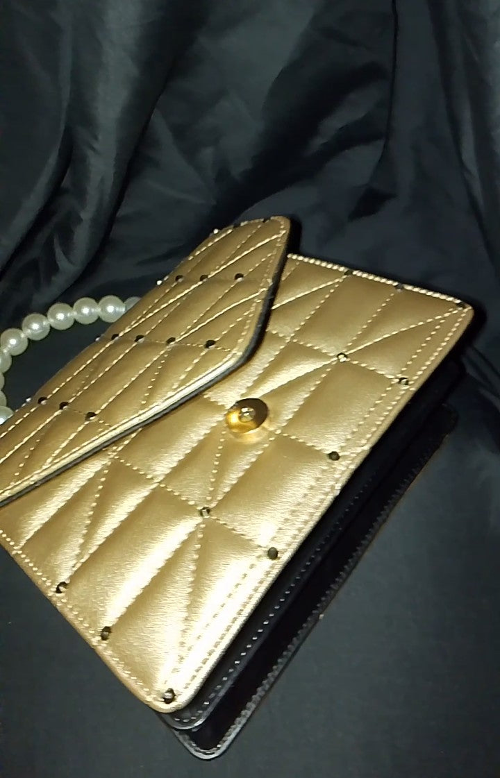 Ruby's Pearl Gold Cushion Quilt Handle Bag