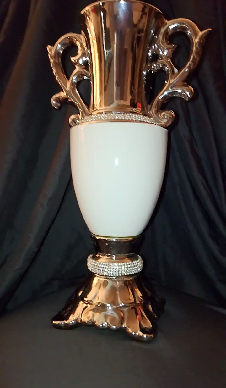 Paramount Generation High End Vase