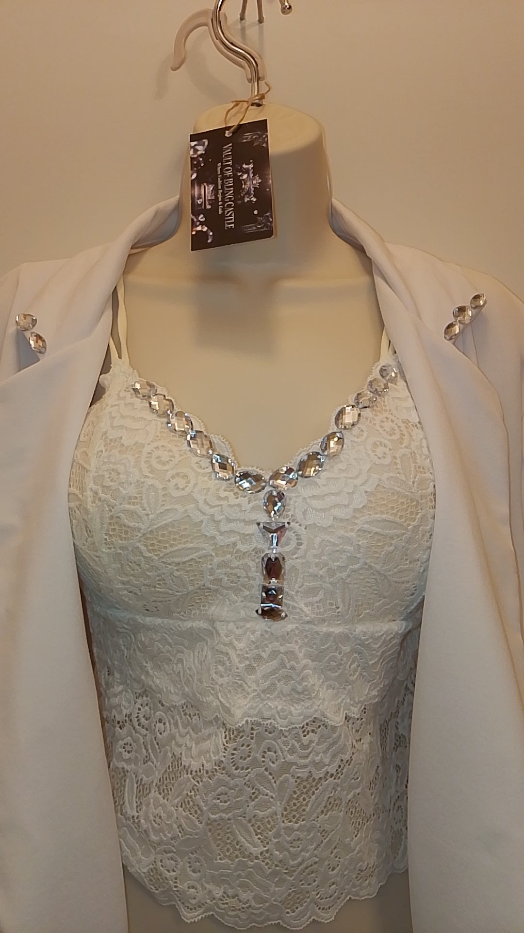 Model In Full Bloom Women's White Blazer & Padded camisole Top Set