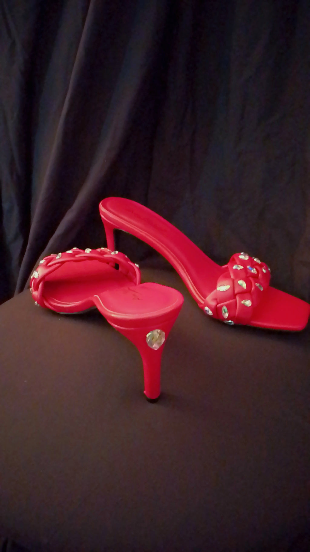 High Net Worth Braid Pattern Red Kitten Heels
